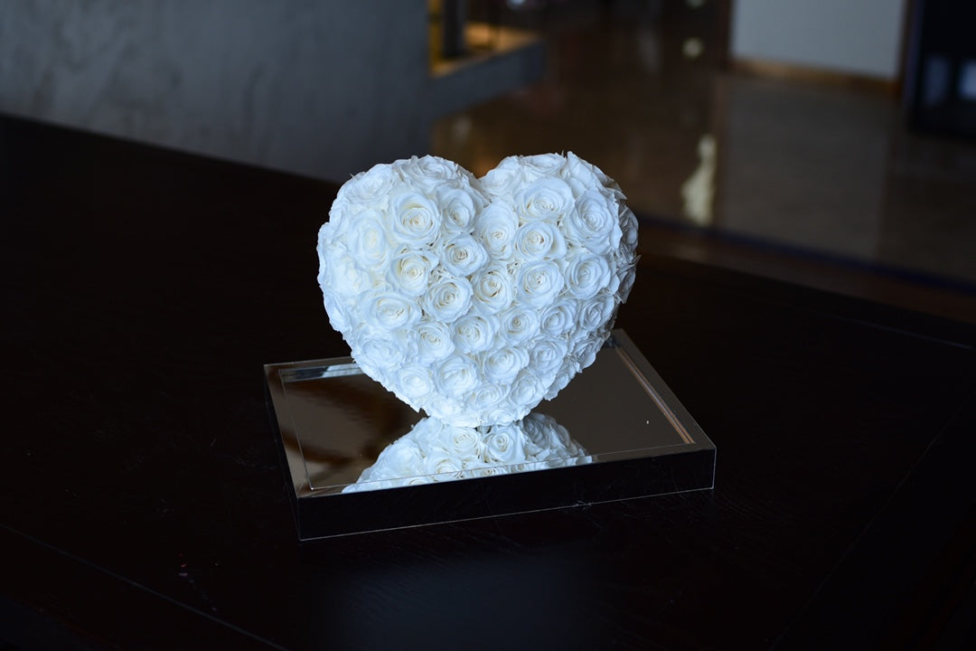 【Valentine's Day Gift for Her】Eternal Rose in Mirror Heart Box - Real Preserved Flower, 3D Acrylic Art, Home Decor for Wife, Girlfriend, Fiancée