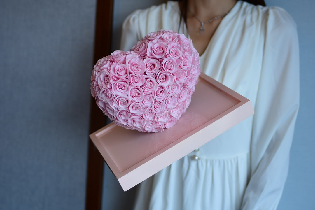 3D Geometric Heart Decor - Silver Mirror Finish Rose with Preserved Flower, Modern Artware for Home Office Desk