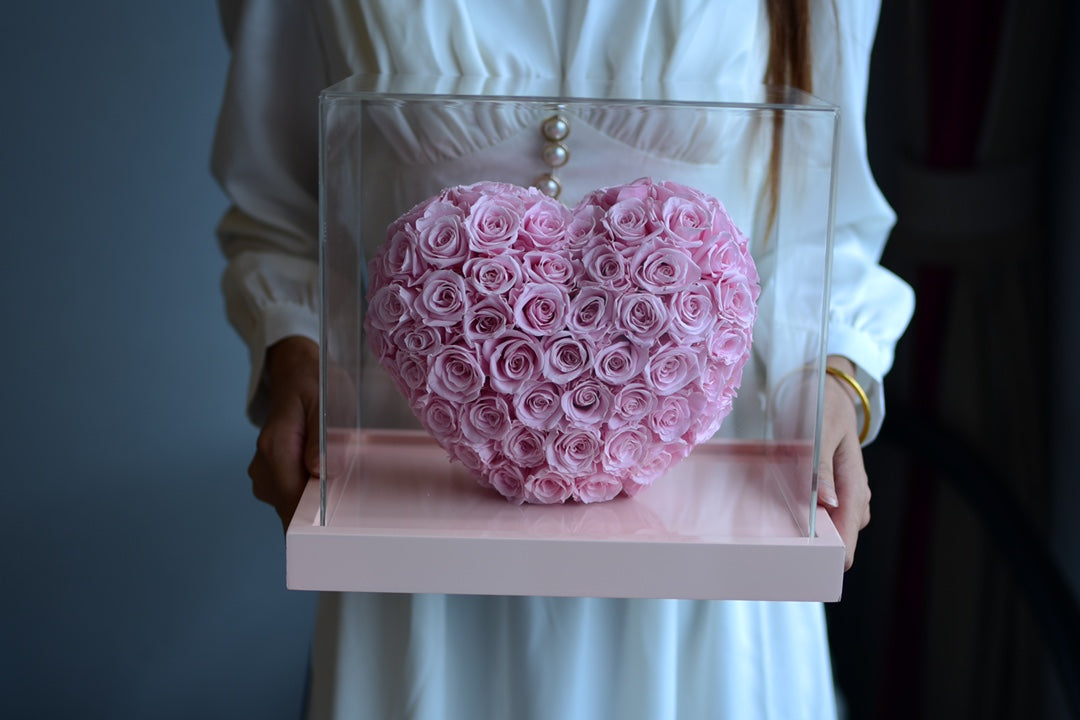 3D Geometric Heart Decor - Silver Mirror Finish Rose with Preserved Flower, Modern Artware for Home Office Desk