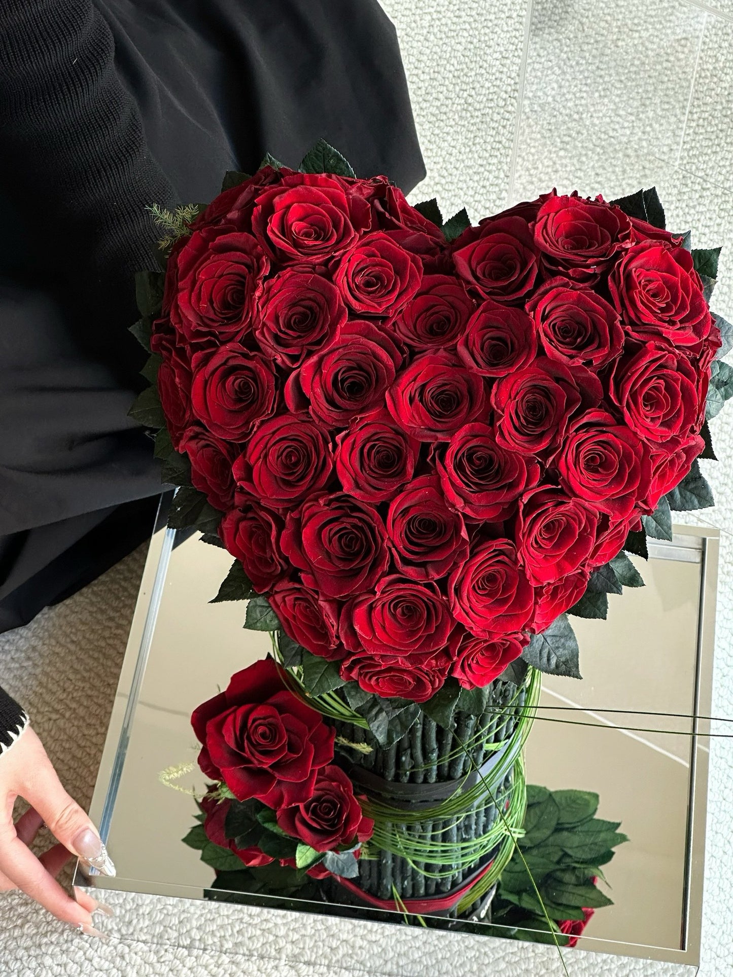 Eternal Love Red Rose Heart - Lasting Artful Gift for Valentine‘s Day & Anniversary