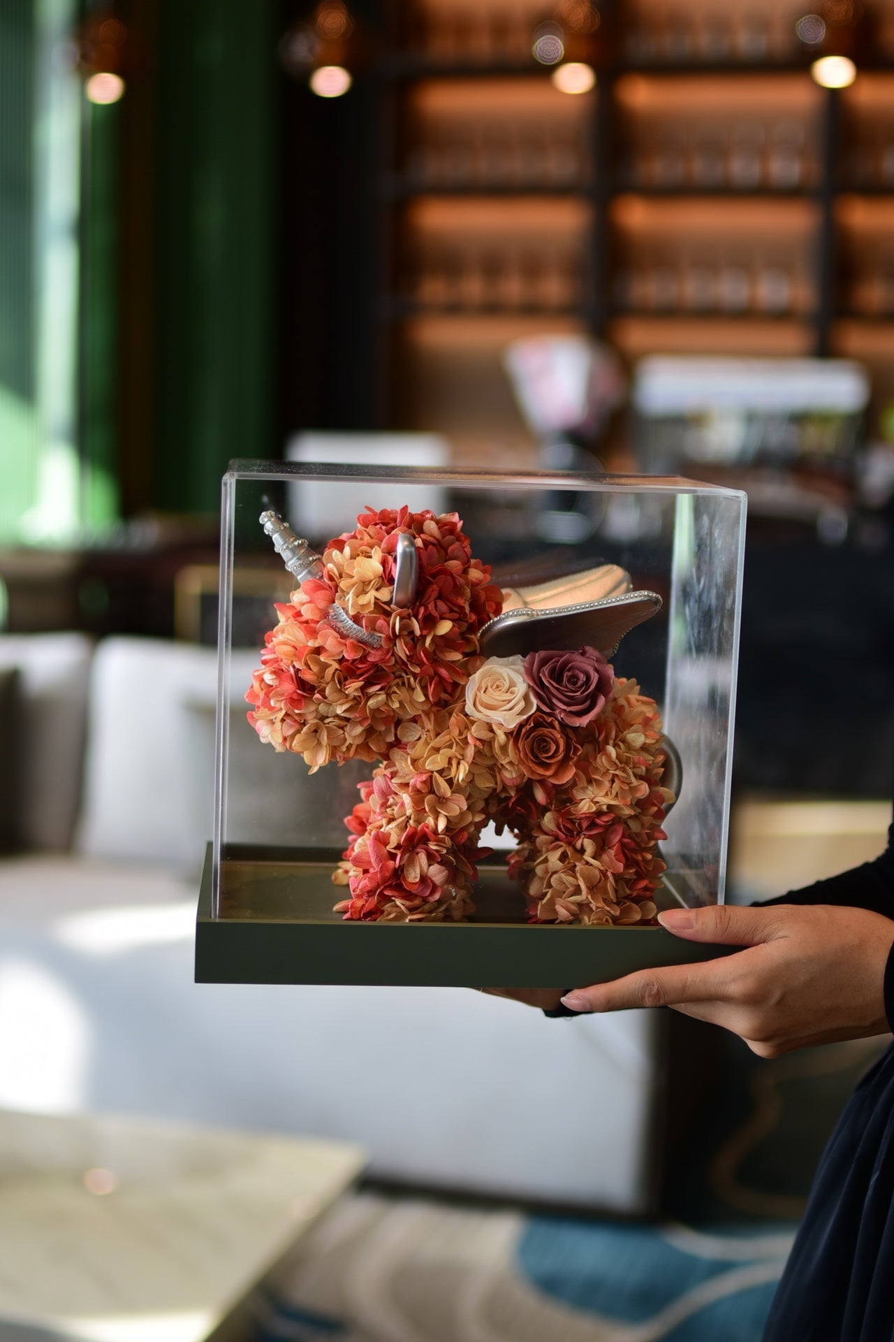 Premium Eternal Unicorn Collection - Handcrafted with Preserved Roses, A Stunning Statement Piece for Any Room