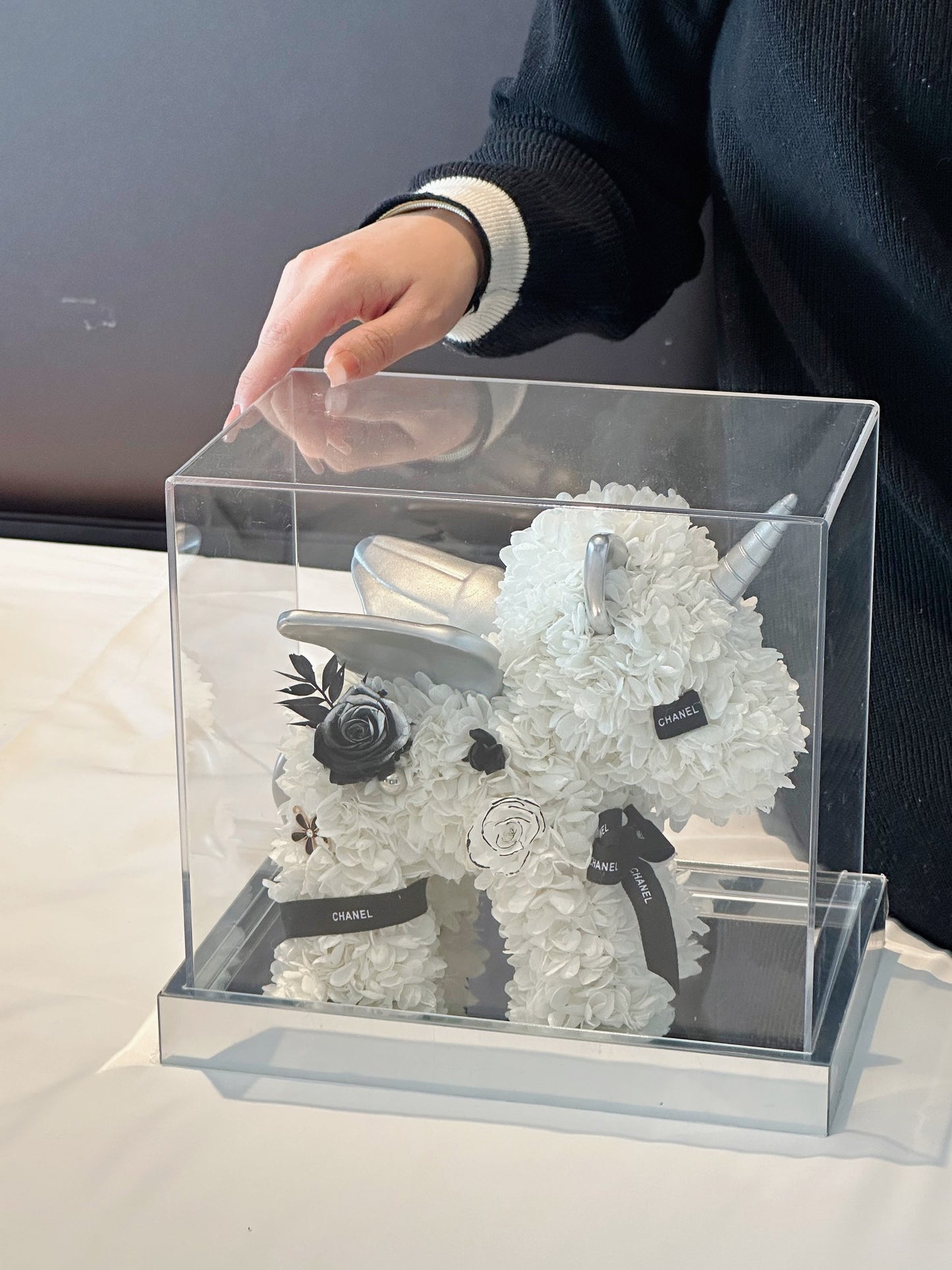 Magical Preserved Flower Unicorn Statue with LED Light Base - Enchanted Home Décor, Unique Valentine's Day Gift