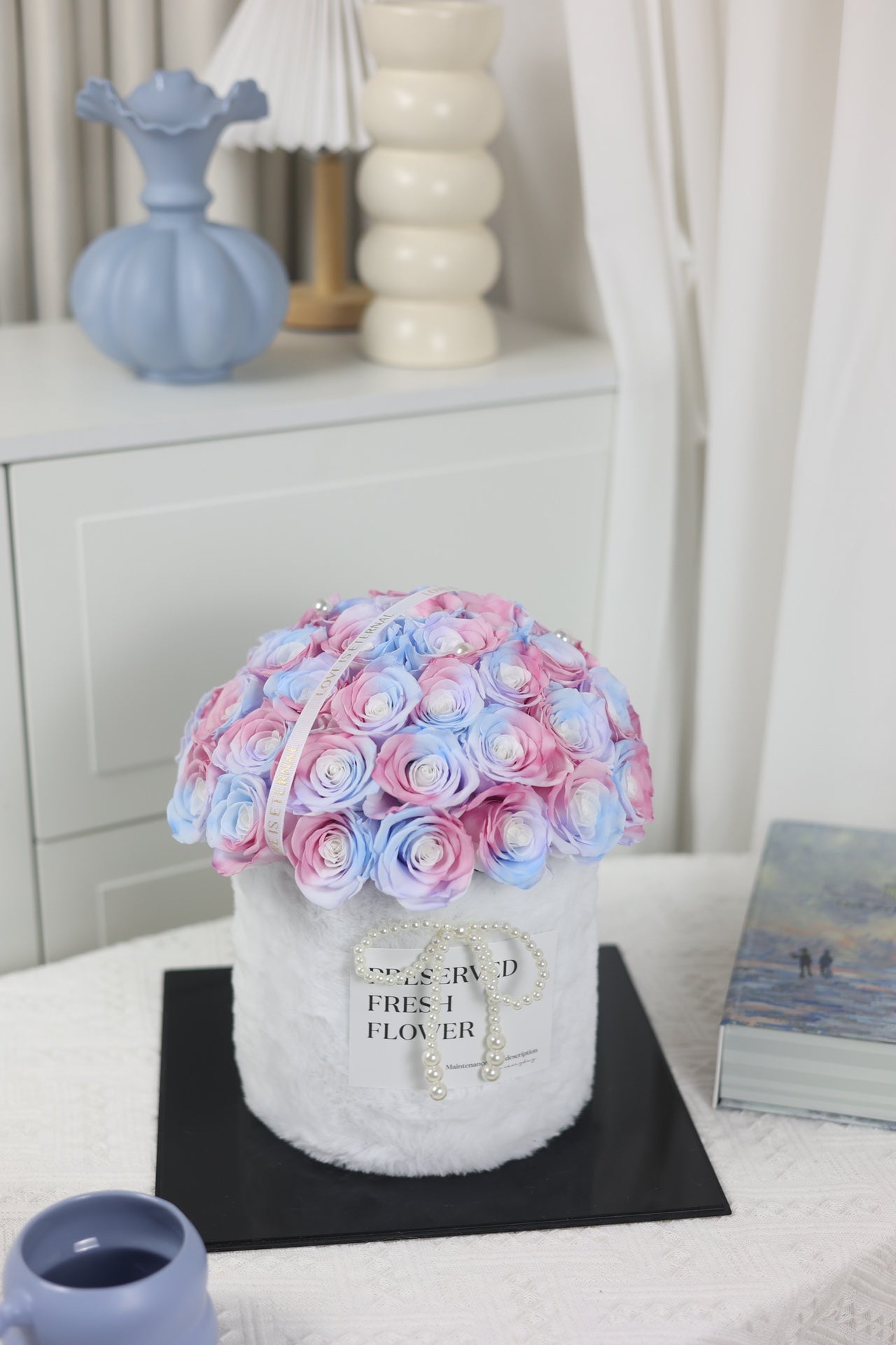 Preserved Flower Rose Hug Bucket - Long-Lasting Beauty, Eternal Love Token, Perfect Gift for Girlfriend & Wife