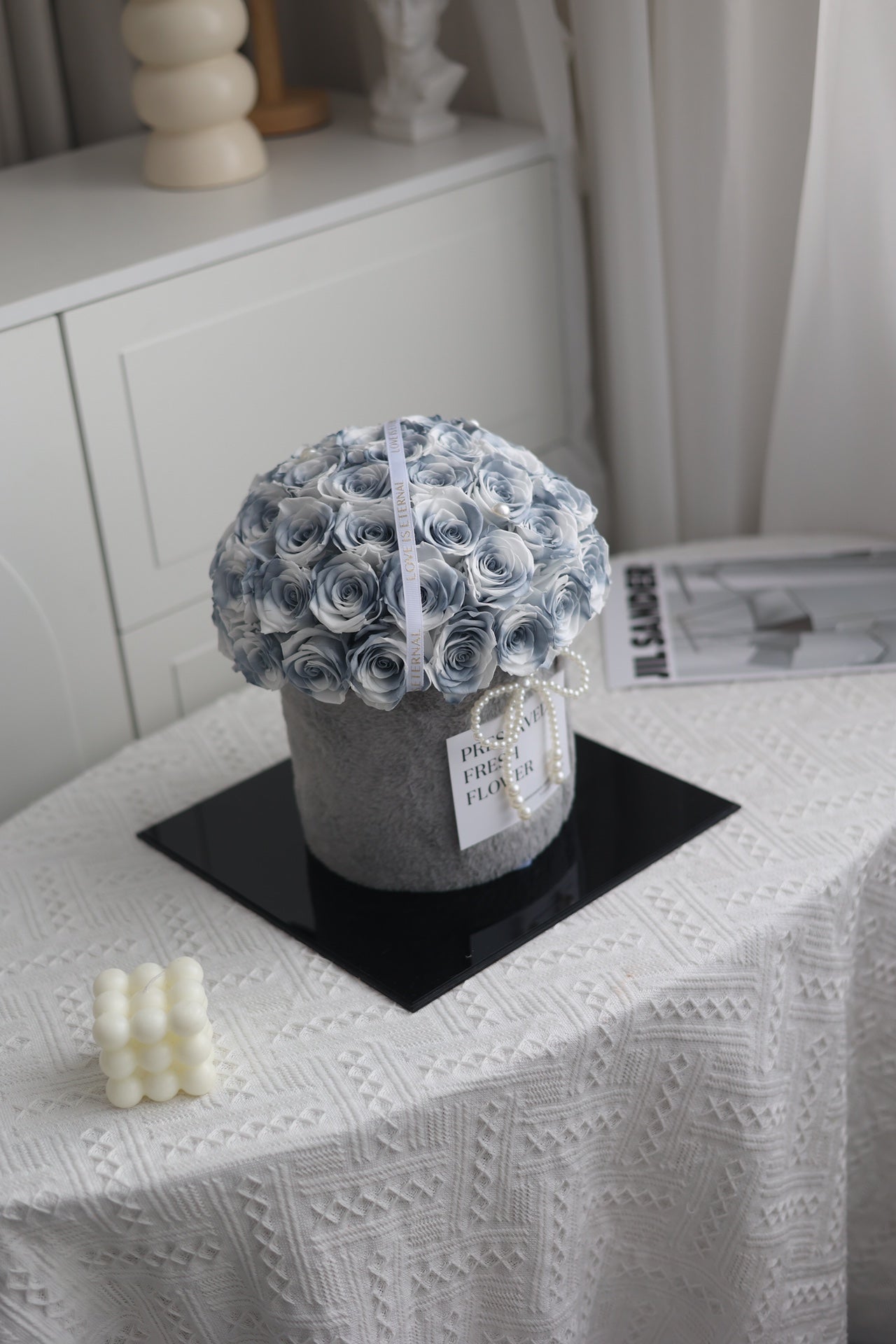 Luxury Preserved Rose Hug Bucket - Everlasting Blooms, Timeless Affection Gift, Great for Christmas & Valentine's Day