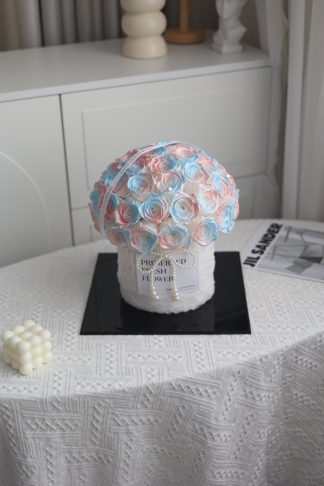 Luxury Preserved Rose Hug Bucket - Everlasting Blooms, Timeless Affection Gift, Great for Christmas & Valentine's Day