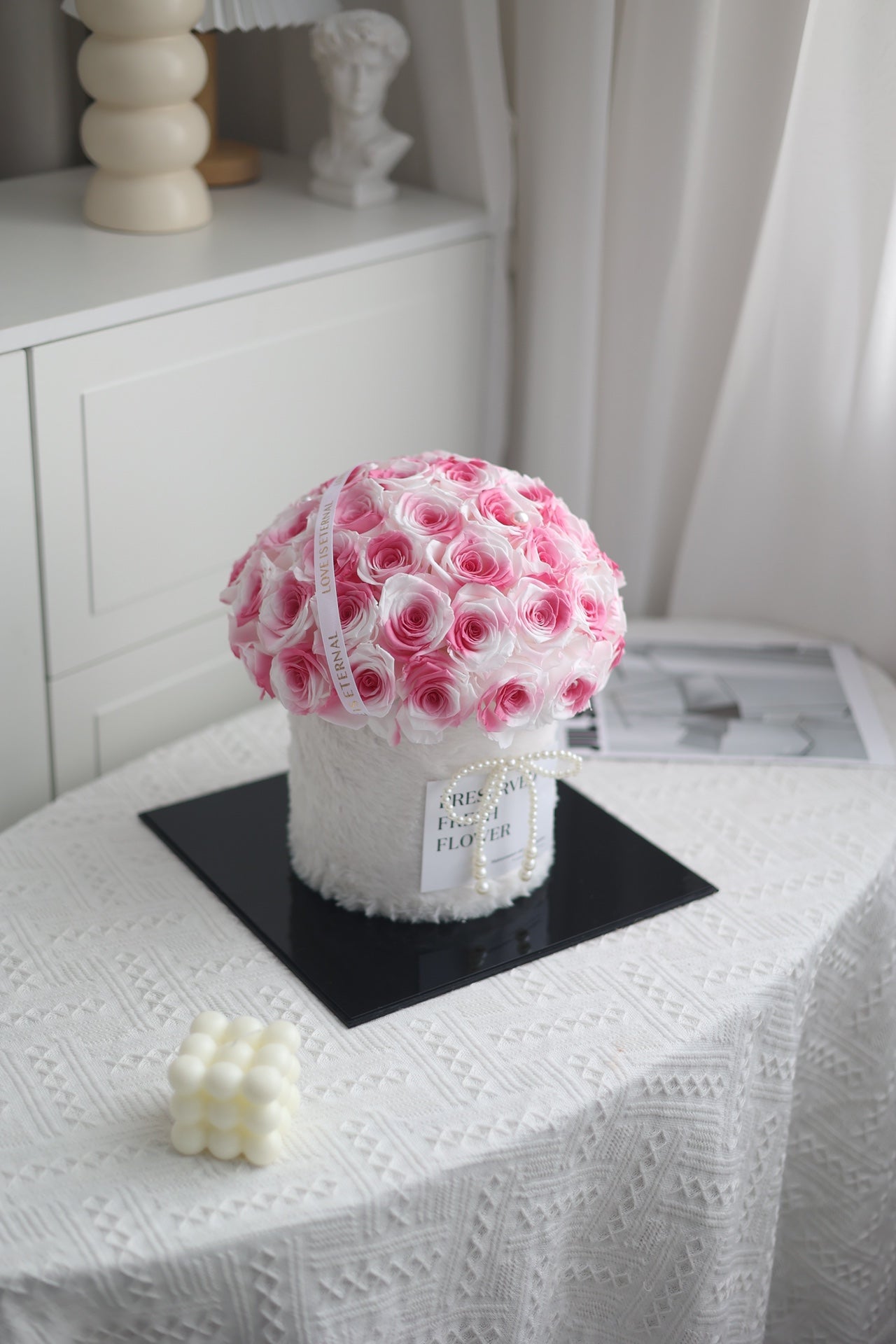 Luxury Preserved Rose Hug Bucket - Everlasting Blooms, Timeless Affection Gift, Great for Christmas & Valentine's Day