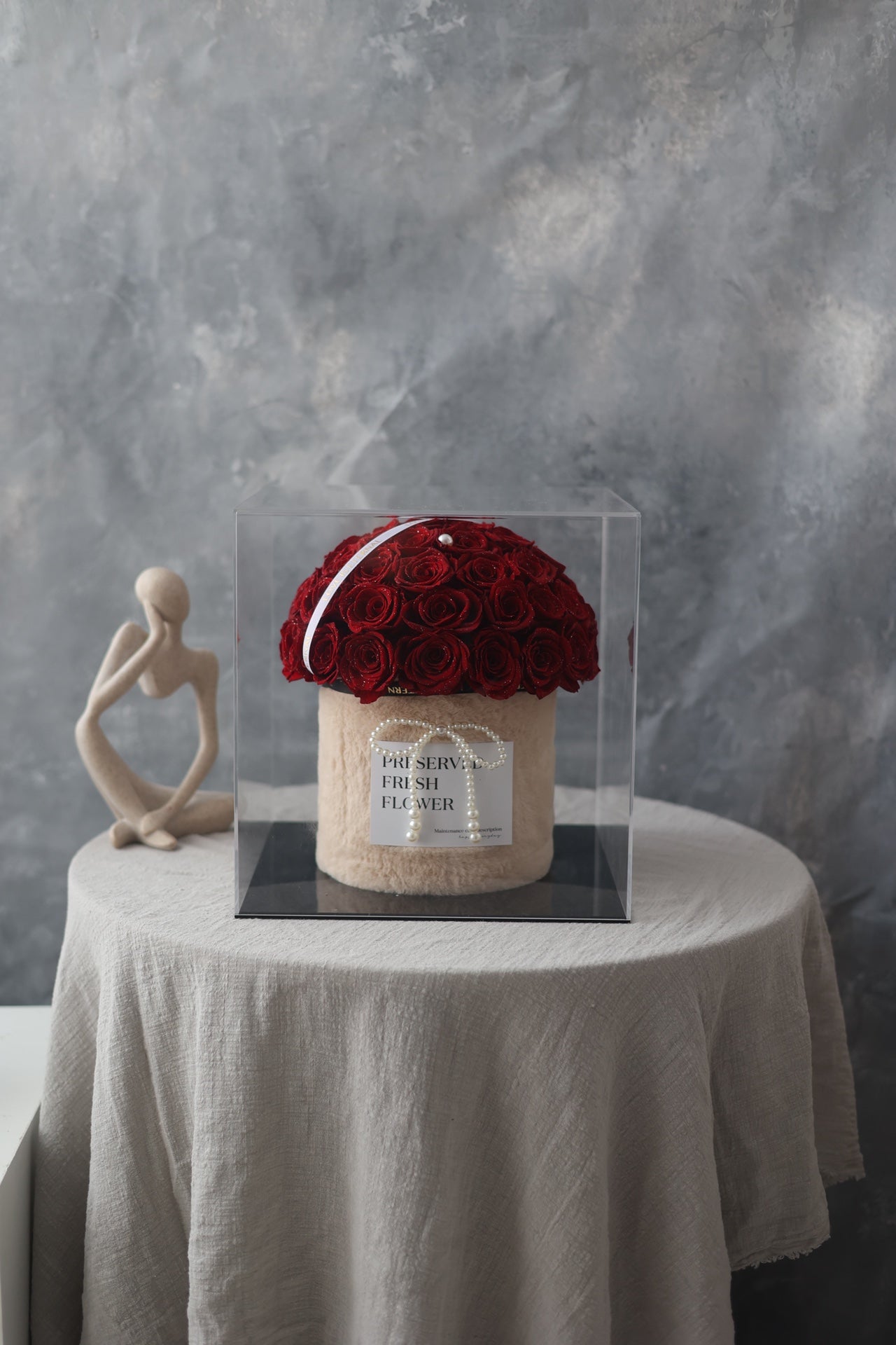 Preserved Rose Hug Bucket - Eternal Flowers, Forever Love Gift, Suitable for Her (Mom, Wife, Girlfriend) on Any Occasion