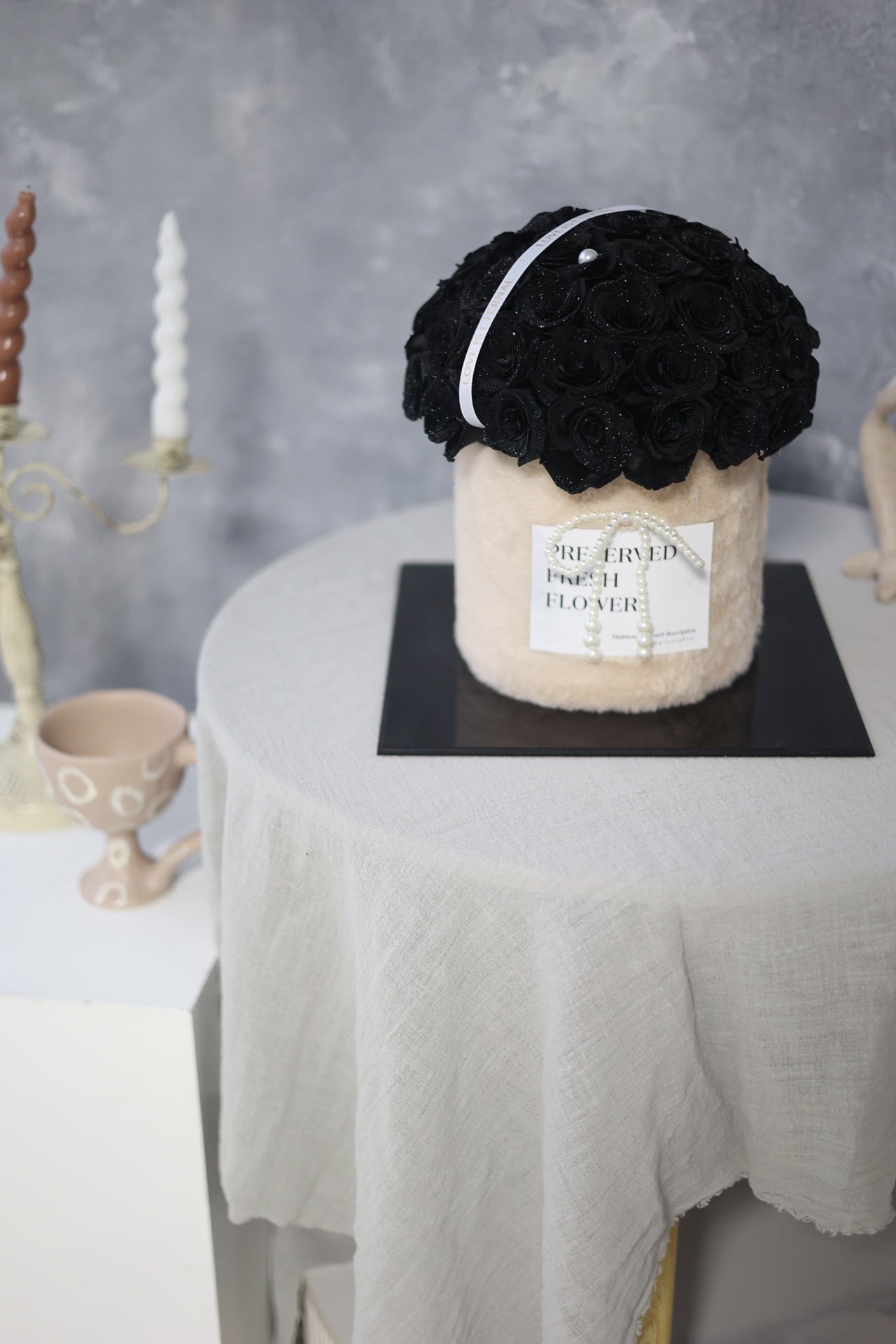 Preserved Rose Hug Bucket - Eternal Flowers, Forever Love Gift, Suitable for Her (Mom, Wife, Girlfriend) on Any Occasion