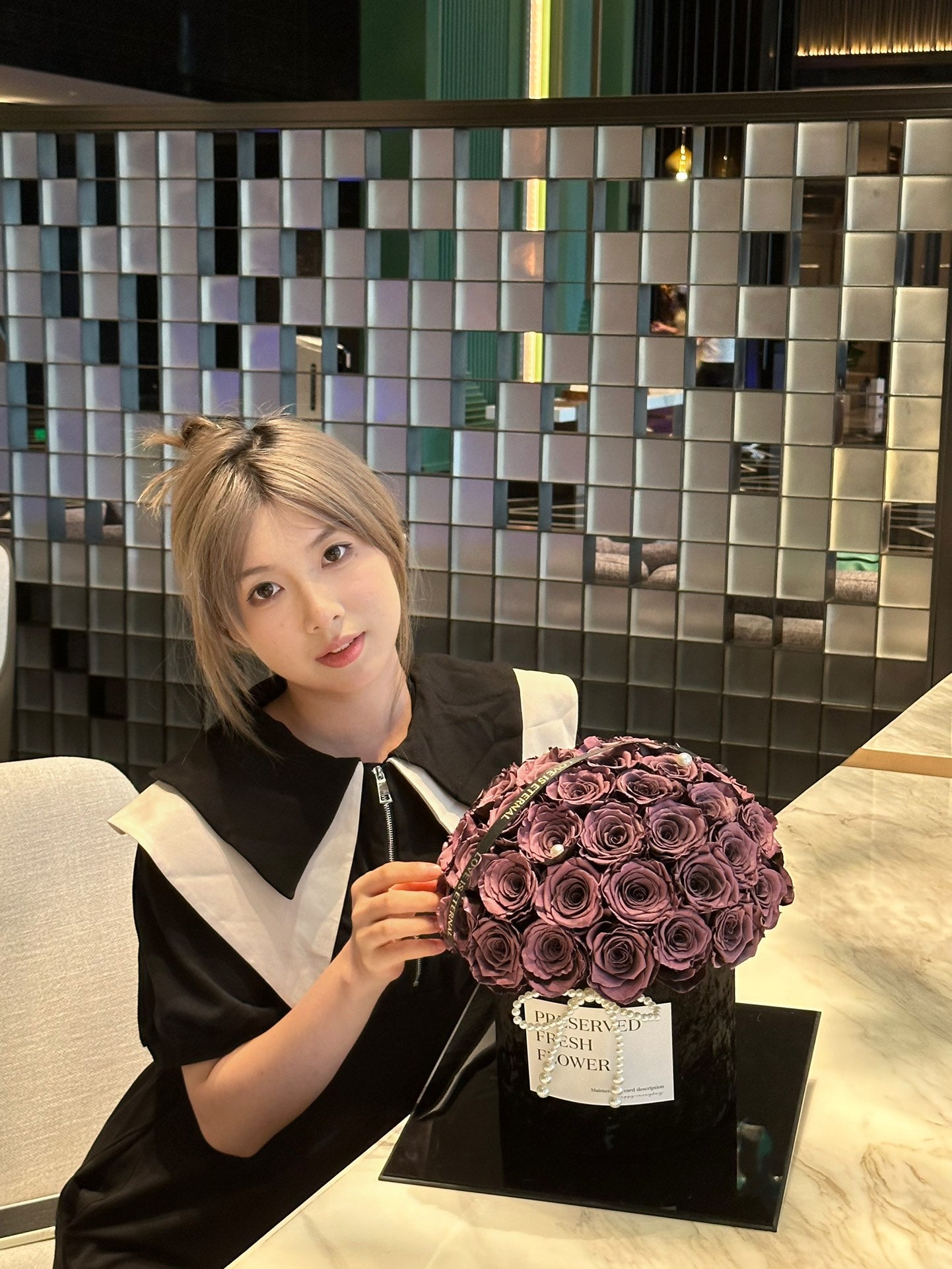 Premium Everlasting Rose Hug Bucket - Preserved Flowers, Timeless Love Gift, Great for Wife, Girlfriend & Mom