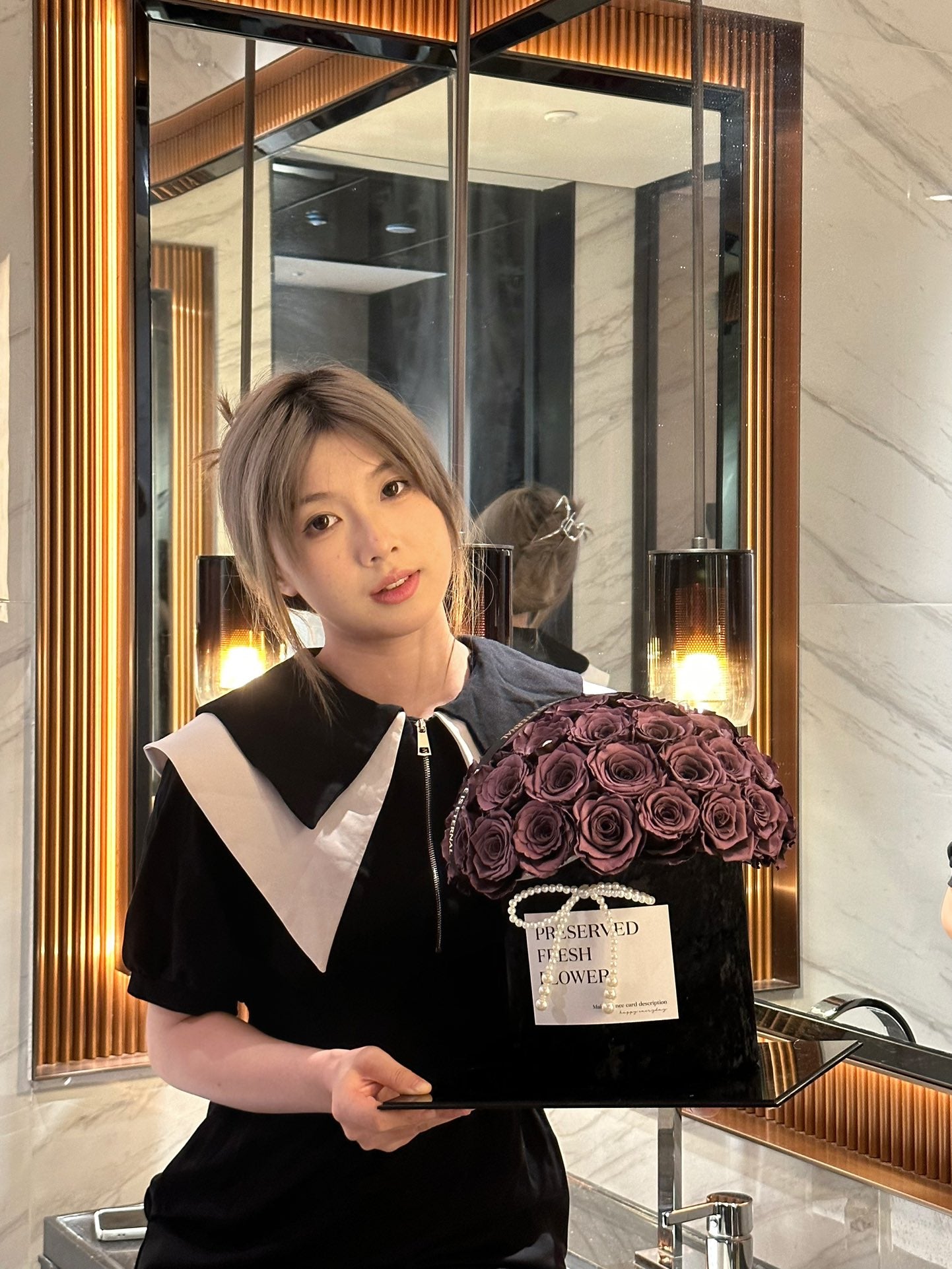 Premium Everlasting Rose Hug Bucket - Preserved Flowers, Timeless Love Gift, Great for Wife, Girlfriend & Mom