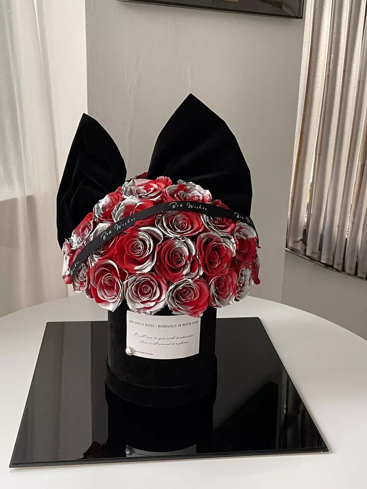 Long-Lasting Rose Hug Bucket with Preserved Flowers - Forever Affection Gift, Perfect for Valentine's Day & Anniversary