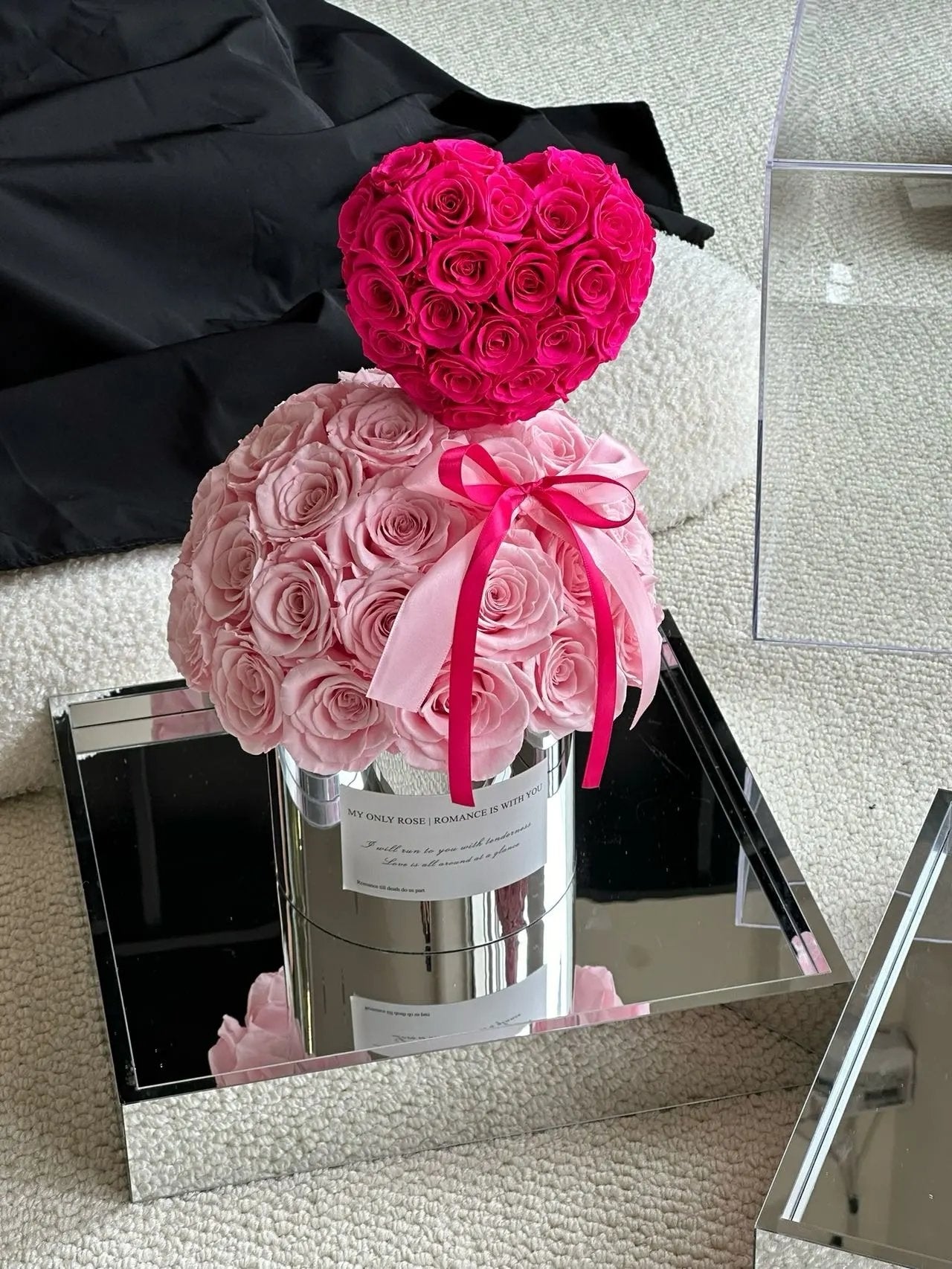 Handmade Everlasting Rose Hug Bucket - Preserved Flowers, Eternal Love Gift, Perfect for Girlfriend & Wife