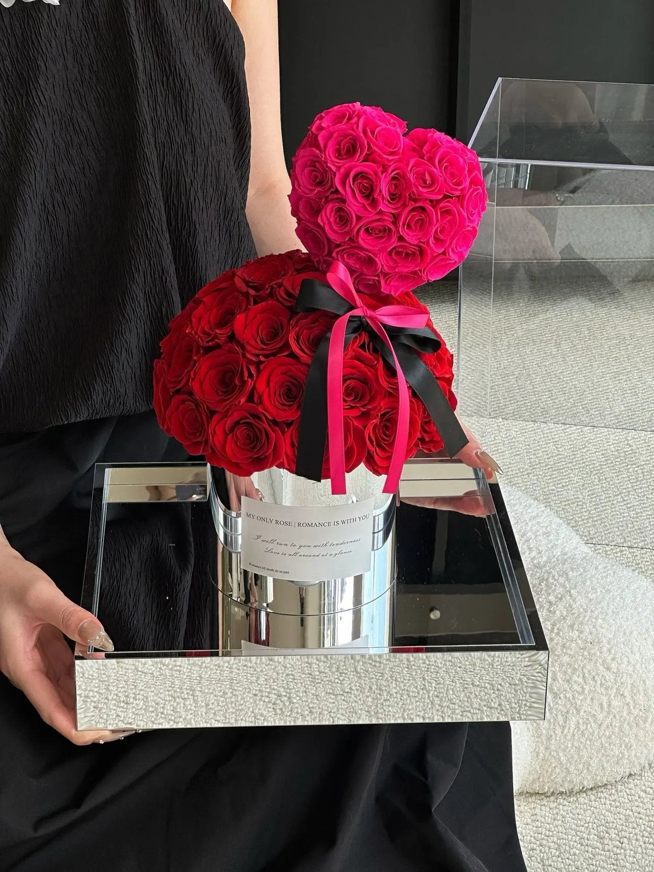 Handmade Everlasting Rose Hug Bucket - Preserved Flowers, Eternal Love Gift, Perfect for Girlfriend & Wife