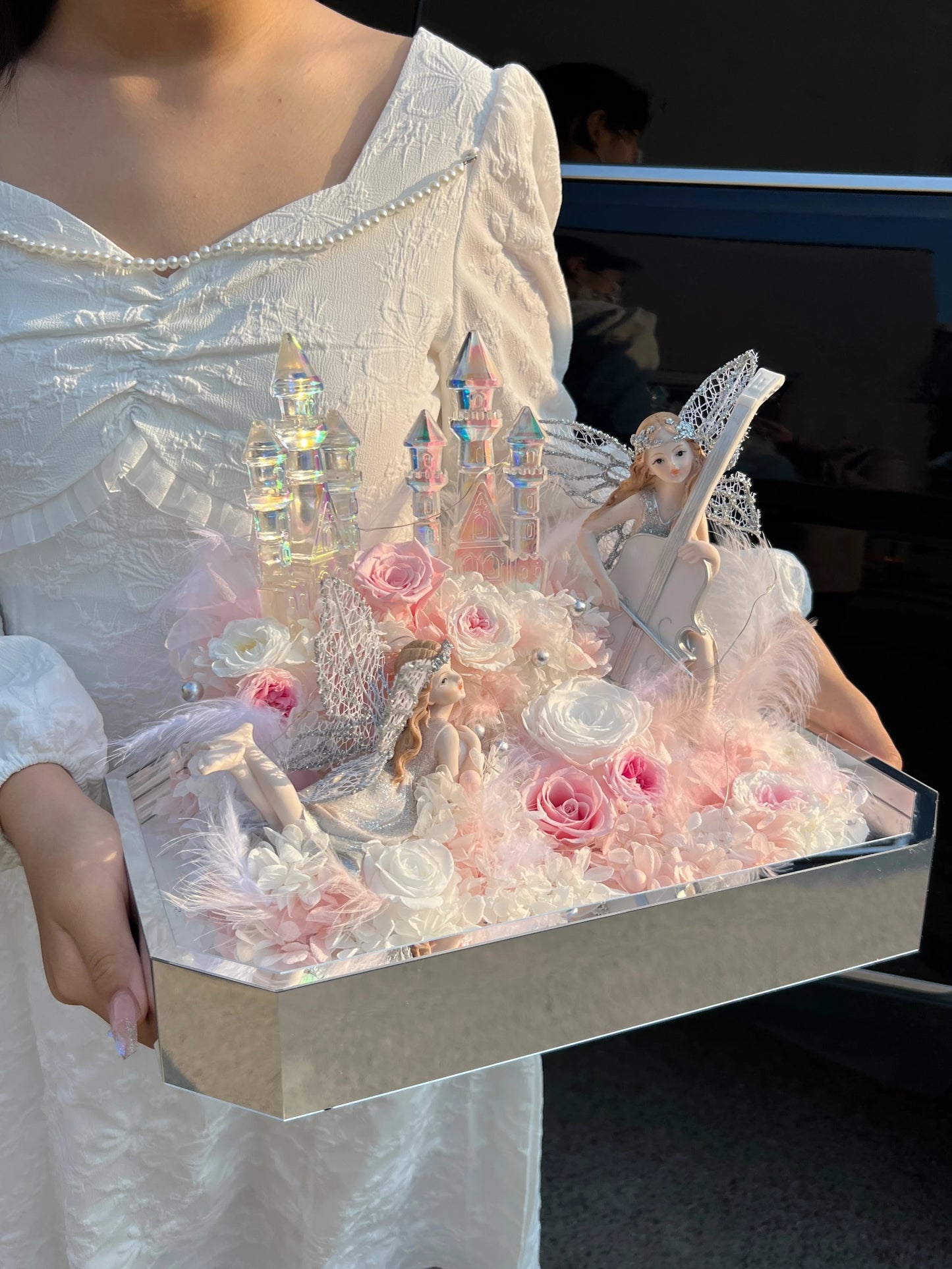 Roses, hydrangeas and angel garden castle for girlfriend proposal gift ornaments