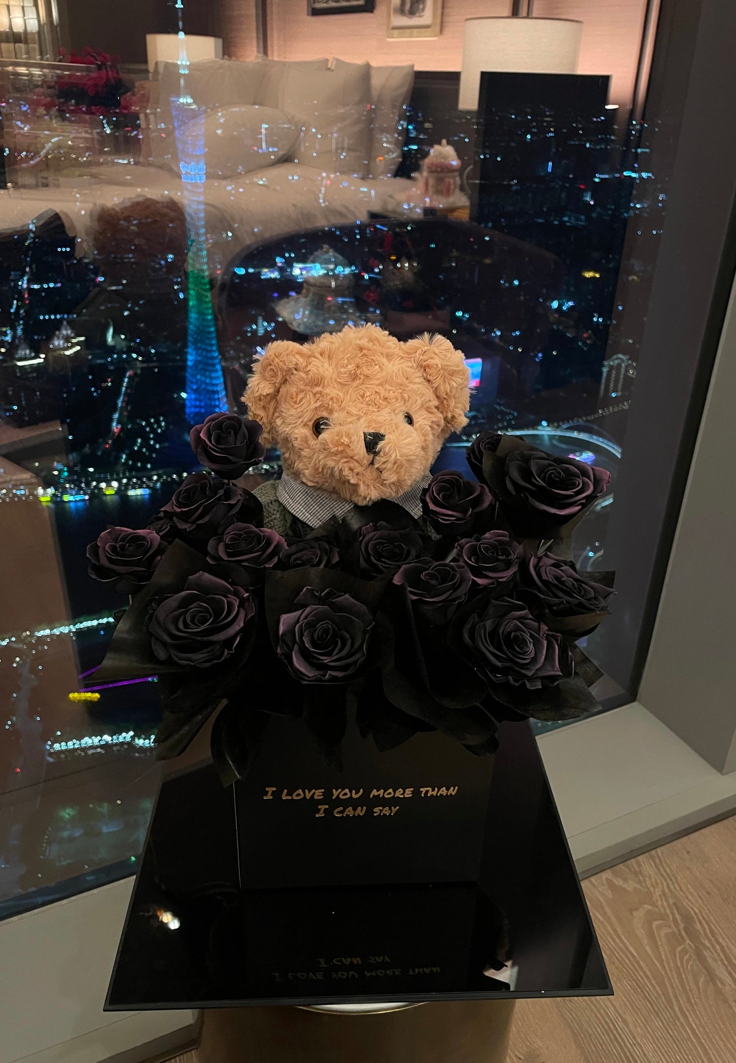 KIARA trendy flower factory Chinese Valentine's Day gift preserved flower rose teddy bear garden ornaments gift for girlfriend