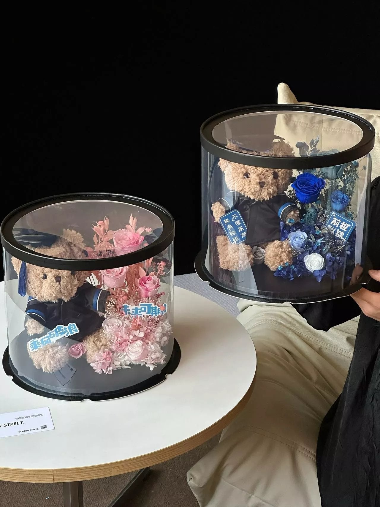 Teddy bear and eternal rose combination graduation season flower doll gift birthday gift Bijie gift