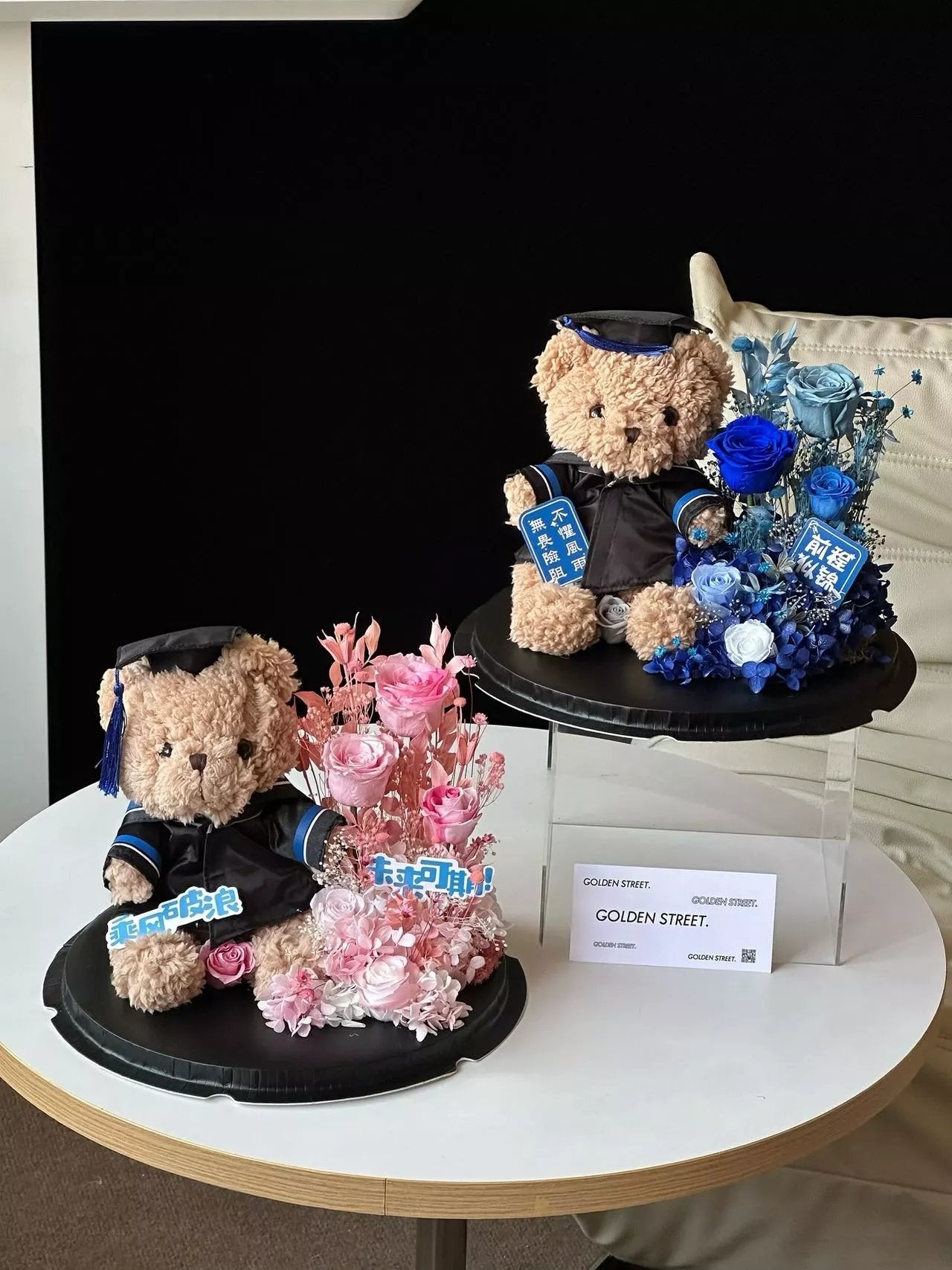 Teddy bear and eternal rose combination graduation season flower doll gift birthday gift Bijie gift