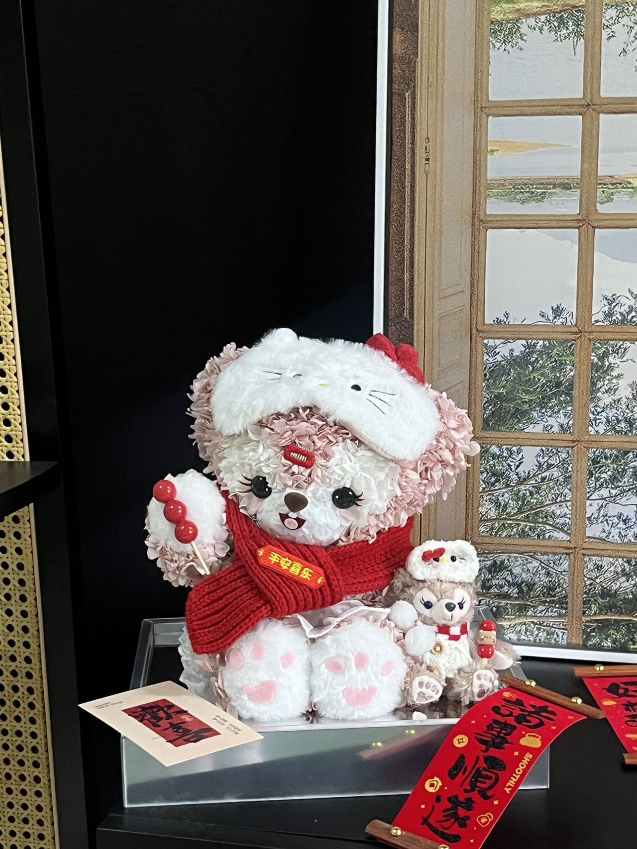 Duffy Bear Doll Preserved Flower Gift High-end Light Luxury Acrylic Gift Box Real Flower Doll Gift for Family and Children