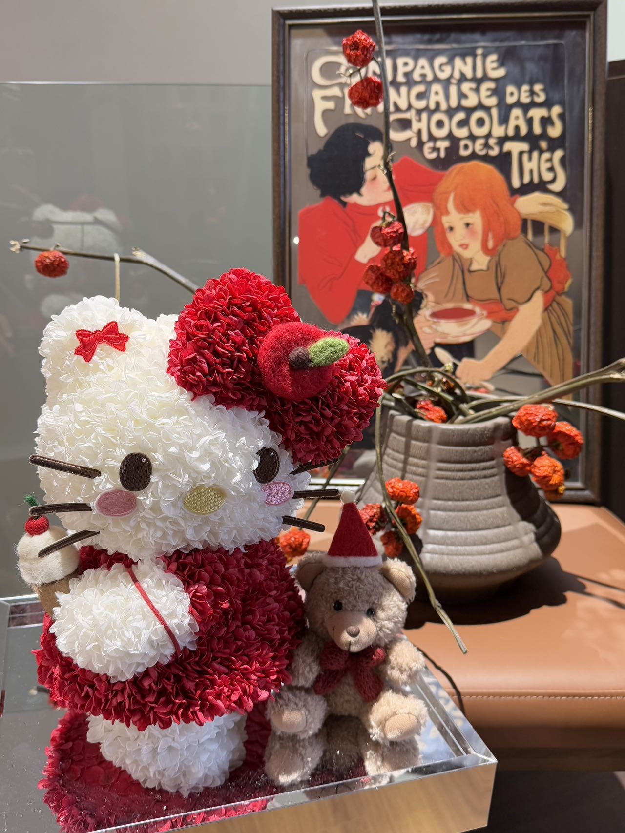 Cute Hello Kitty Doll with Preserved Bloom - Perpetual Floral Decoration, Great for Gifting to Family & Friends