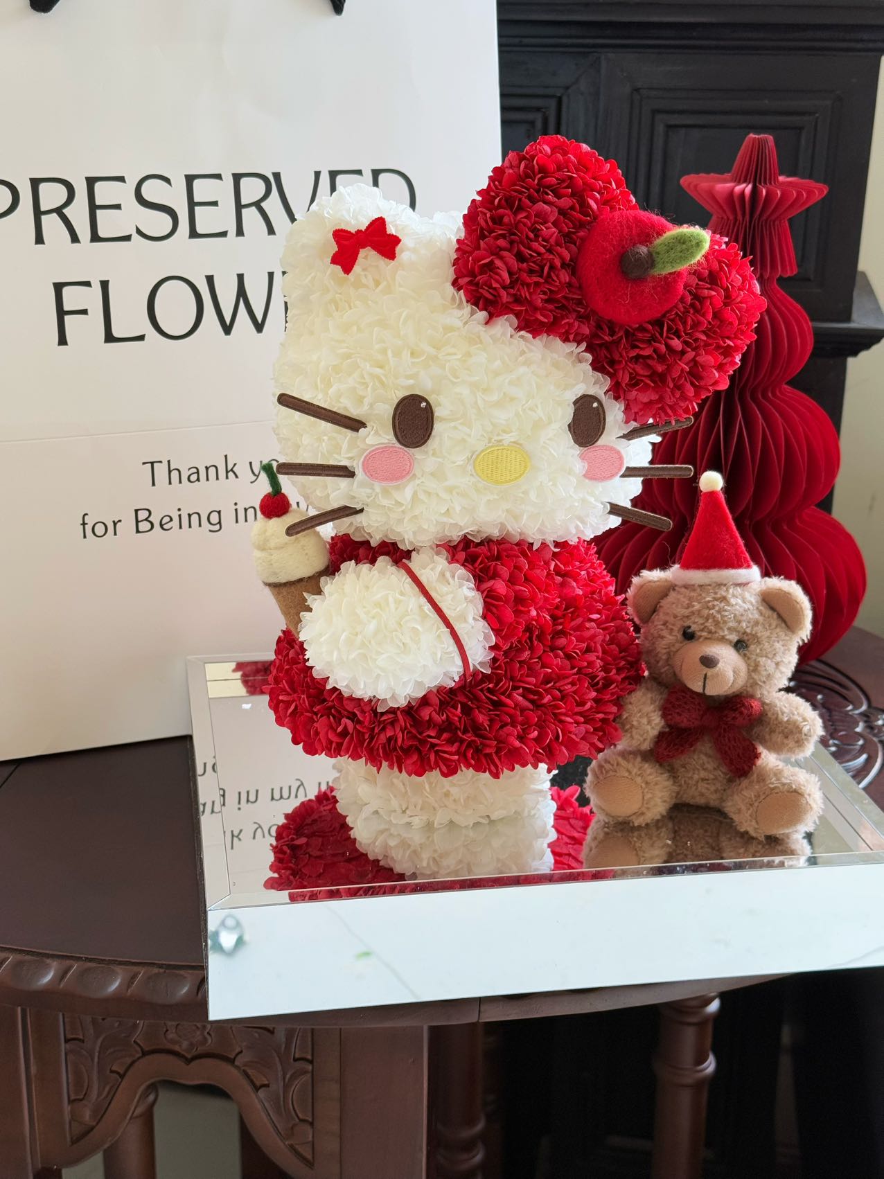 Cute Hello Kitty Doll with Preserved Bloom - Perpetual Floral Decoration, Great for Gifting to Family & Friends