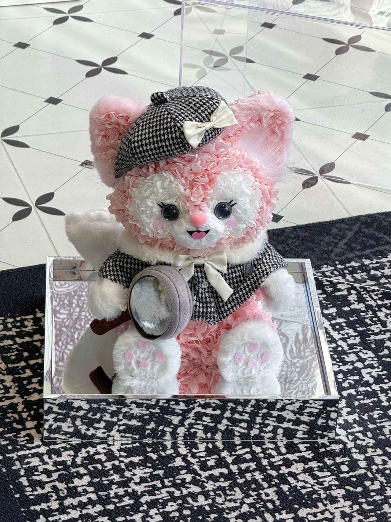 Preserved Flower Star Delu Doll Gift Ornament Acrylic Gift Box High-end Light Luxury Gift Valentine's Day Gift