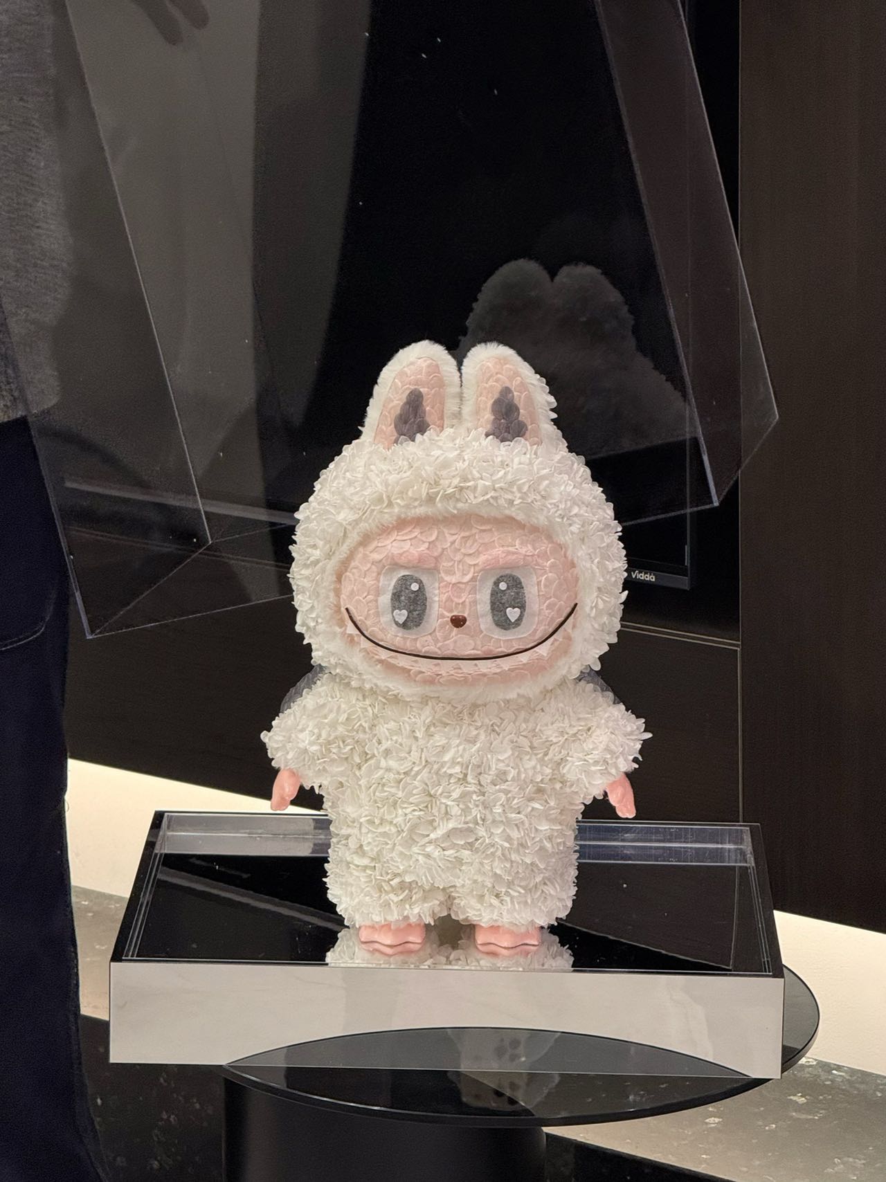 Labubu series preserved flower hydrangea ornaments acrylic gift box high-end light luxury gift Valentine's Day gift for girlfriend