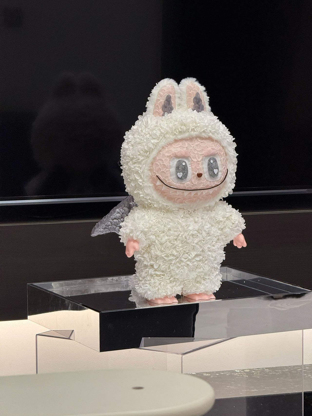 Labubu series preserved flower hydrangea ornaments acrylic gift box high-end light luxury gift Valentine's Day gift for girlfriend