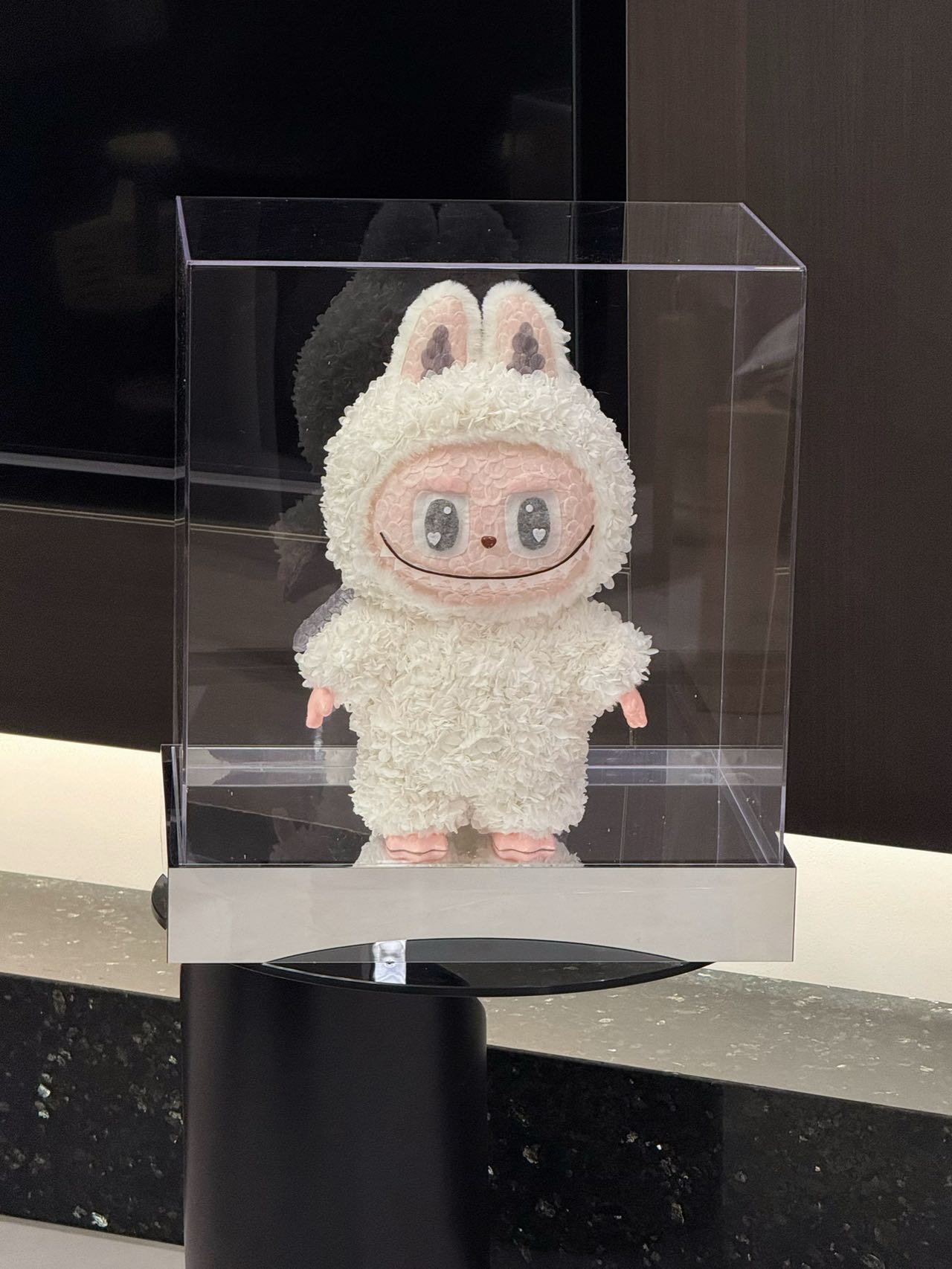 Labubu series preserved flower hydrangea ornaments acrylic gift box high-end light luxury gift Valentine's Day gift for girlfriend