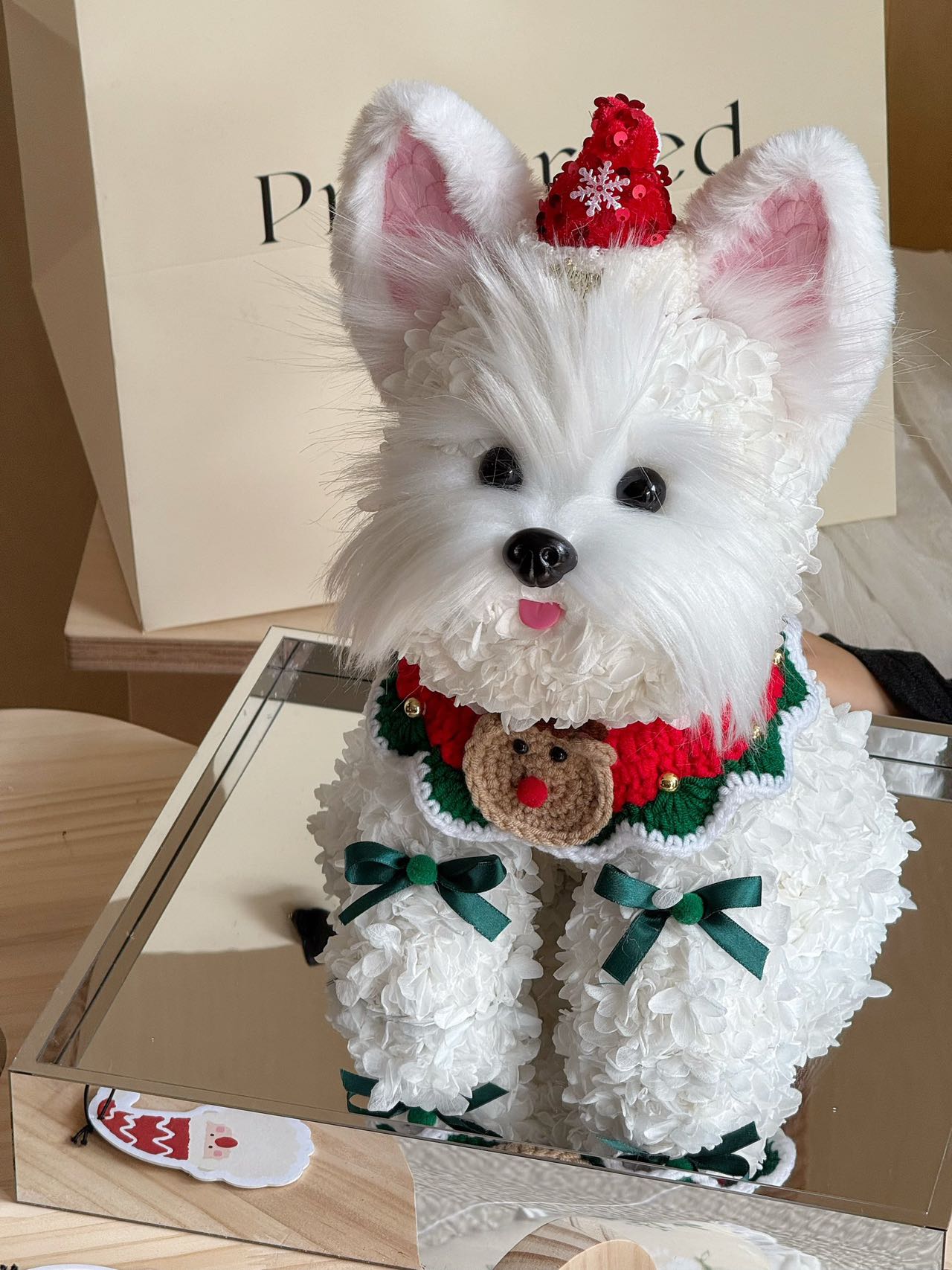 Cute puppy preserved flower doll gift high-end luxury acrylic gift box for daughter and child gift