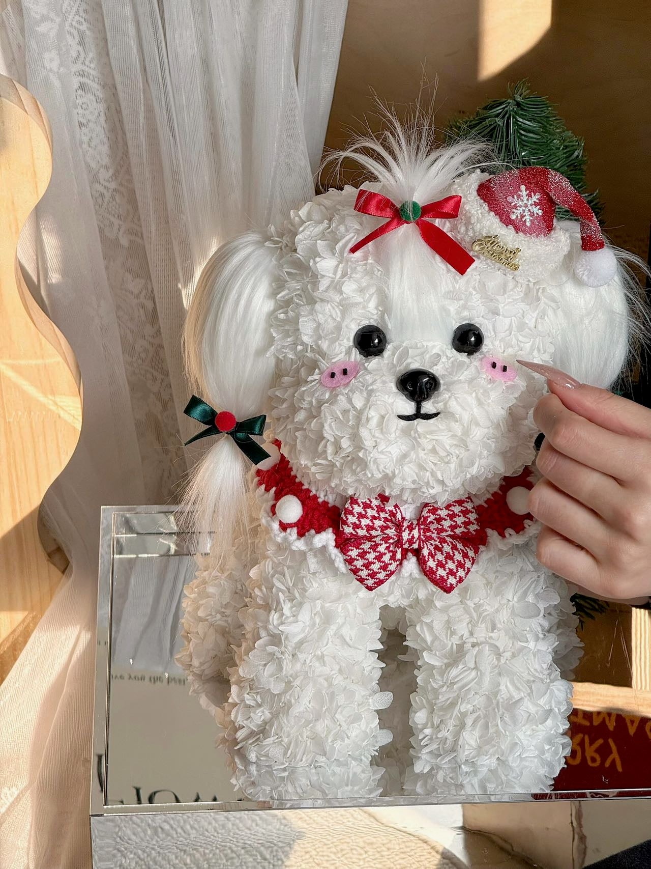 Cute puppy preserved flower doll gift high-end luxury acrylic gift box for daughter and child gift