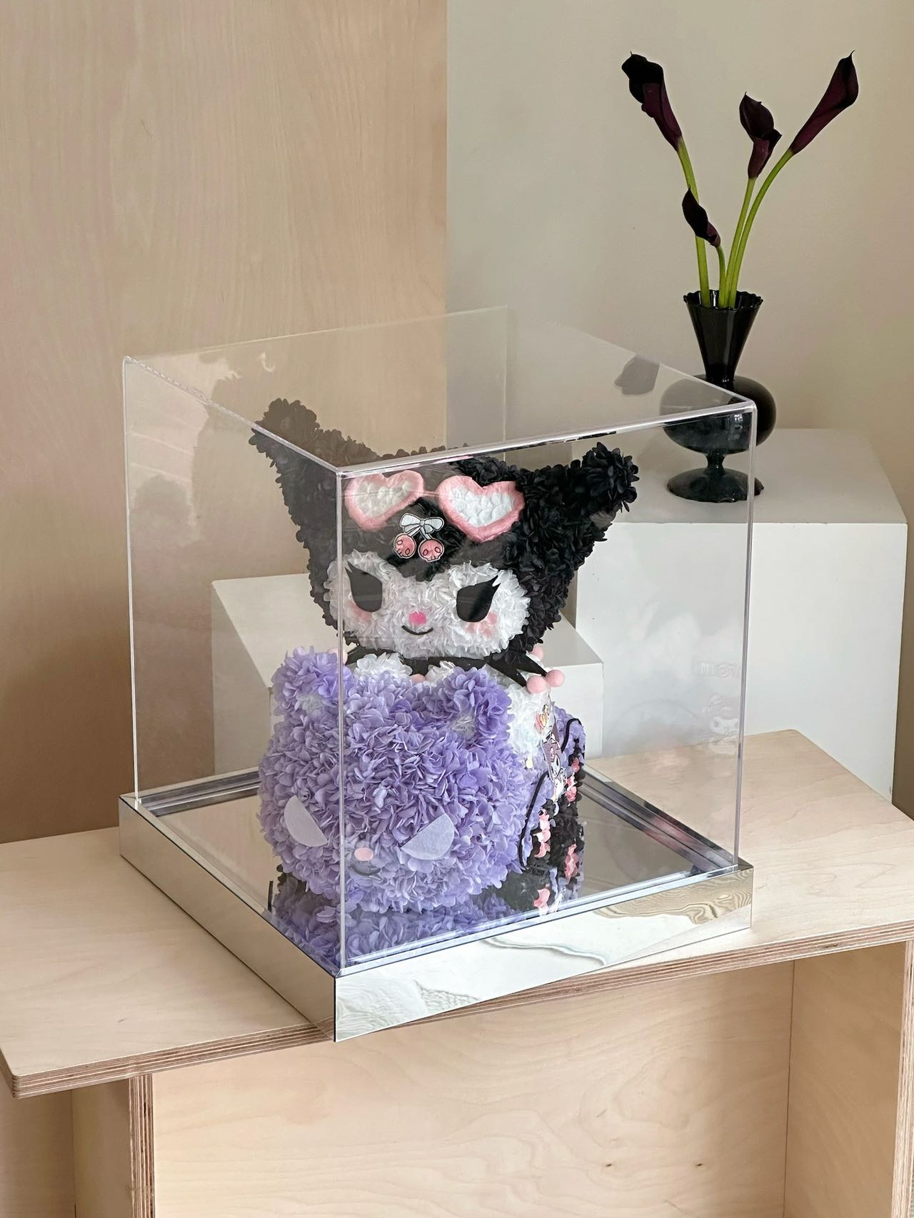 Kulomi Everlasting Flower Doll Gift High-end Light Luxury Acrylic Gift Box for Girlfriend Valentine's Day Gift