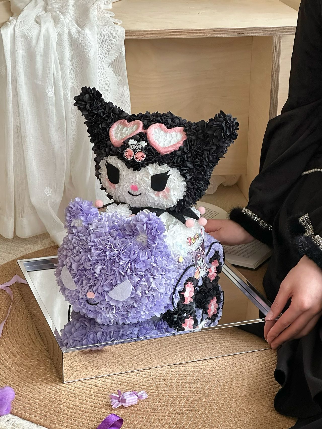 Kulomi Everlasting Flower Doll Gift High-end Light Luxury Acrylic Gift Box for Girlfriend Valentine's Day Gift