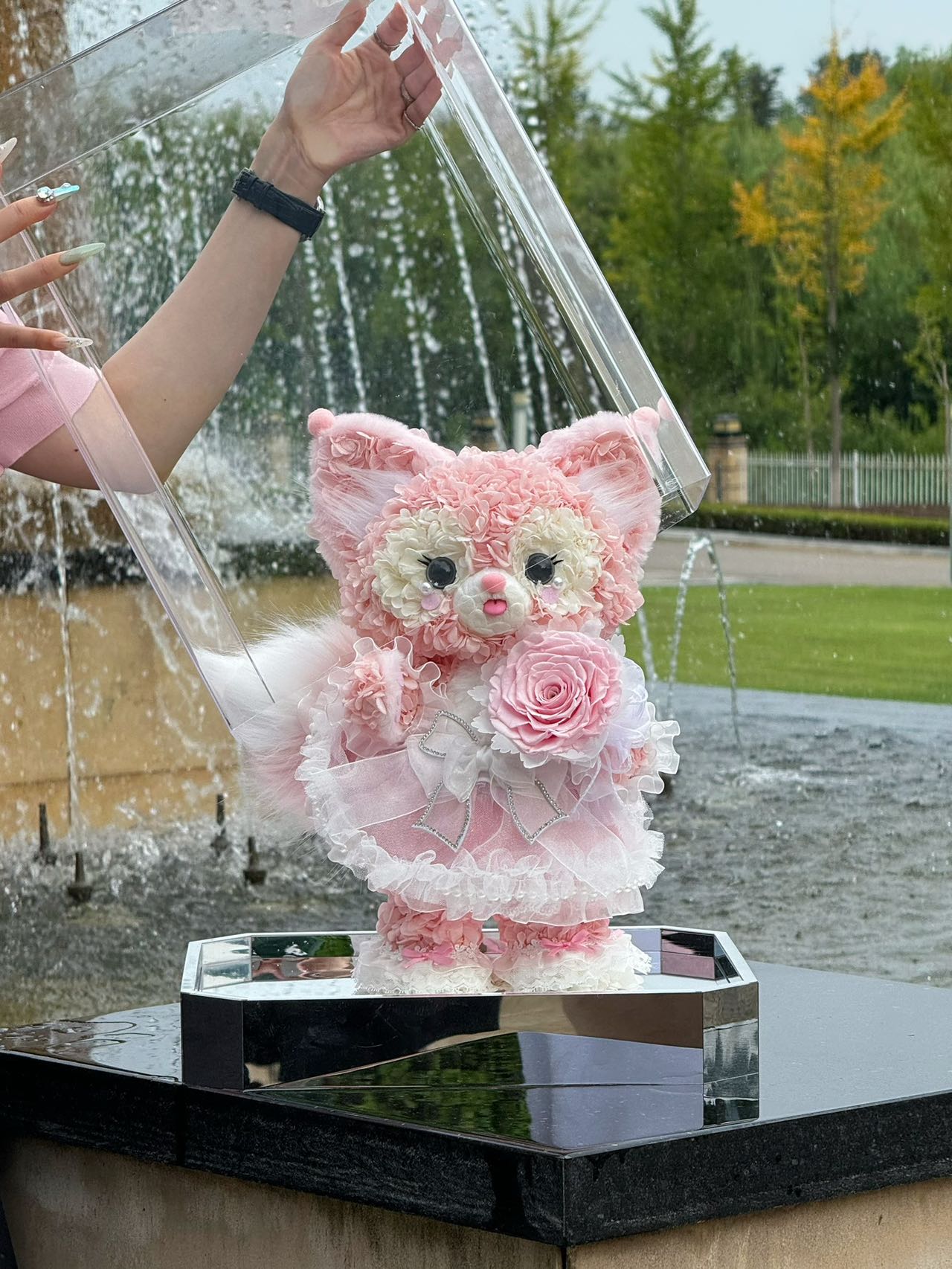 Real Preserved Flower Linabell Doll, Handmade Floral Plush Animal, Long-Lasting Cute Toy, Great Gift for Kids & Cartoon Fans Worldwide