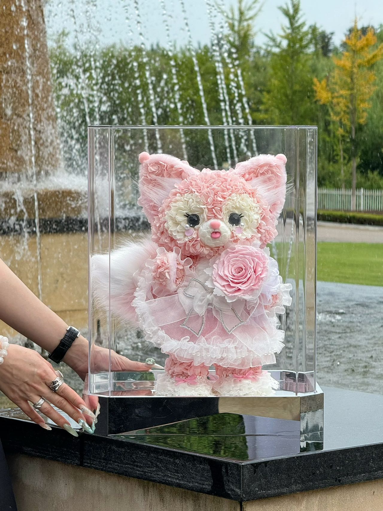 Real Preserved Flower Linabell Doll, Handmade Floral Plush Animal, Long-Lasting Cute Toy, Great Gift for Kids & Cartoon Fans Worldwide