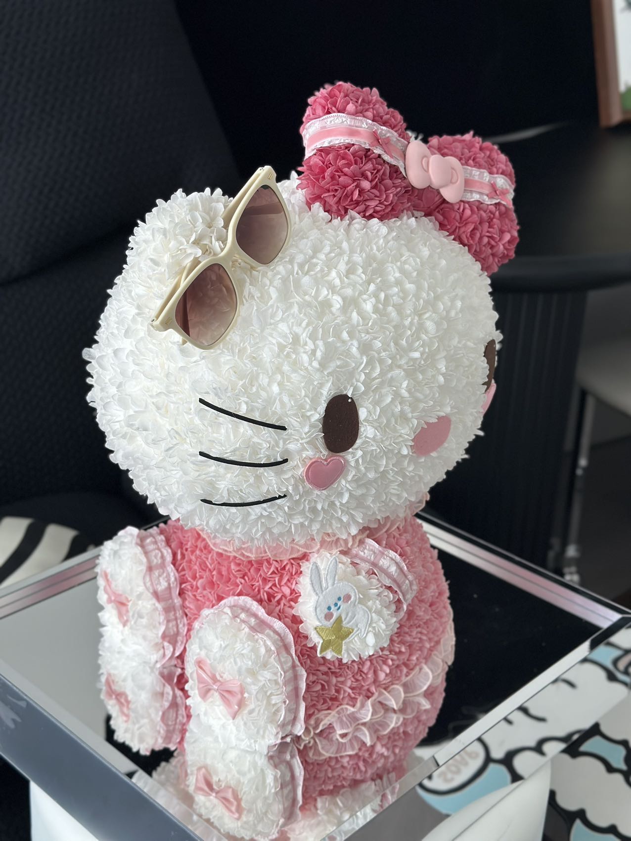 Premium Preserved Flower Hello Kitty Doll - Eternal Bloom Plush, Suitable for Holiday & Daily Gift