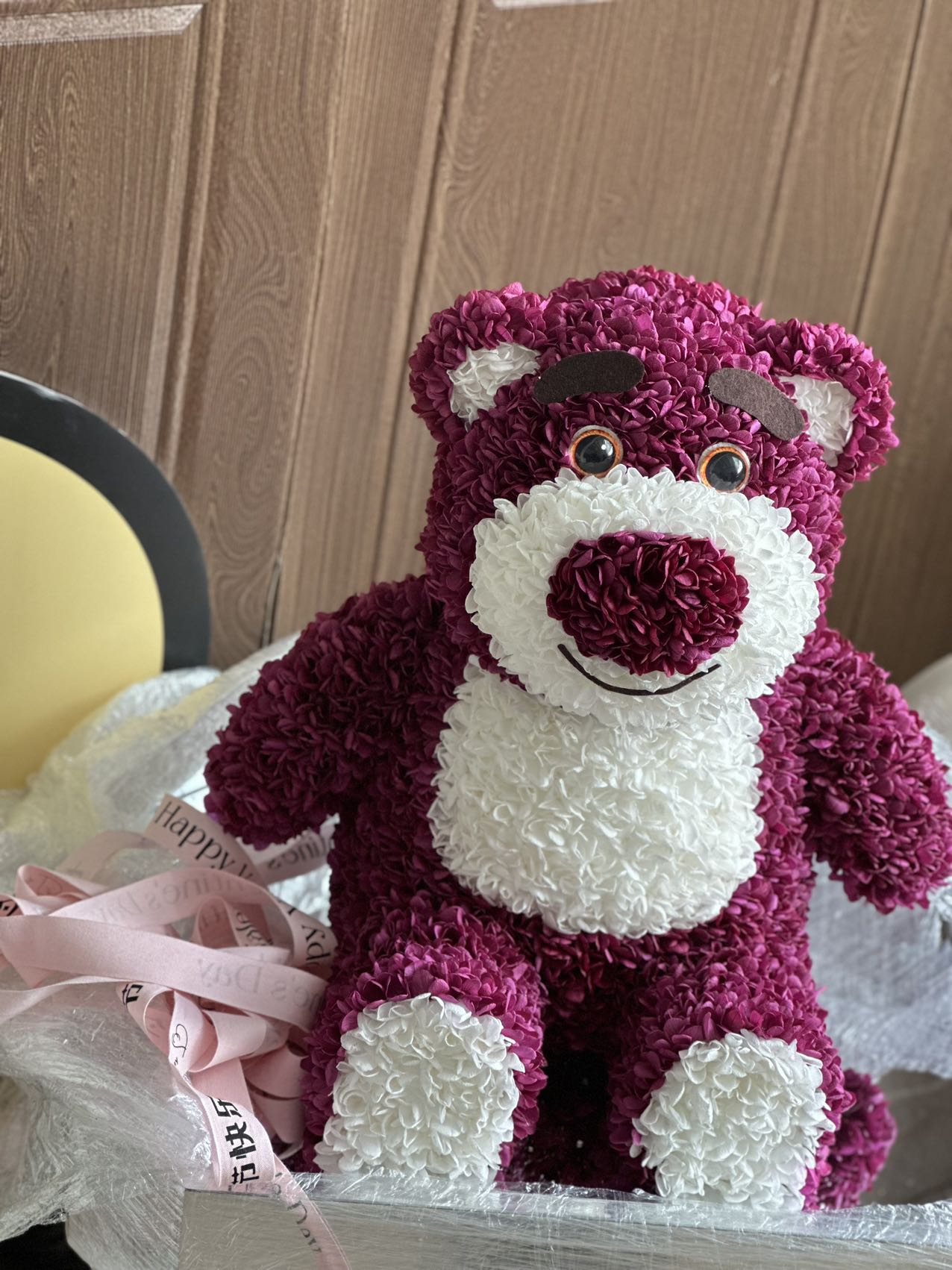 Cute Strawberry Bear Doll Preserved Flower Gift Premium Gift Box Acrylic Gift for Girlfriend