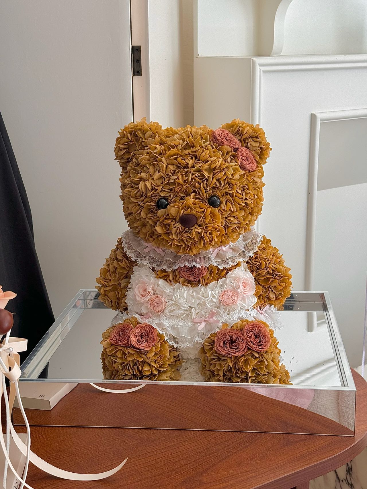 Preserved flower hydrangea bear high-end light luxury gift acrylic creative gift for girlfriend