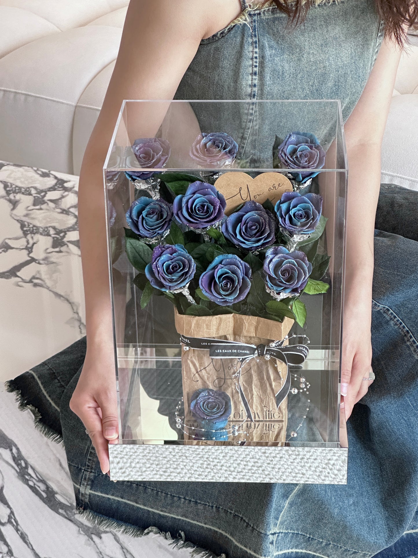 Valentine's Day new arrival preserved rose bouquet acrylic creative ornaments for girlfriend New Year's Eve gift confession gift