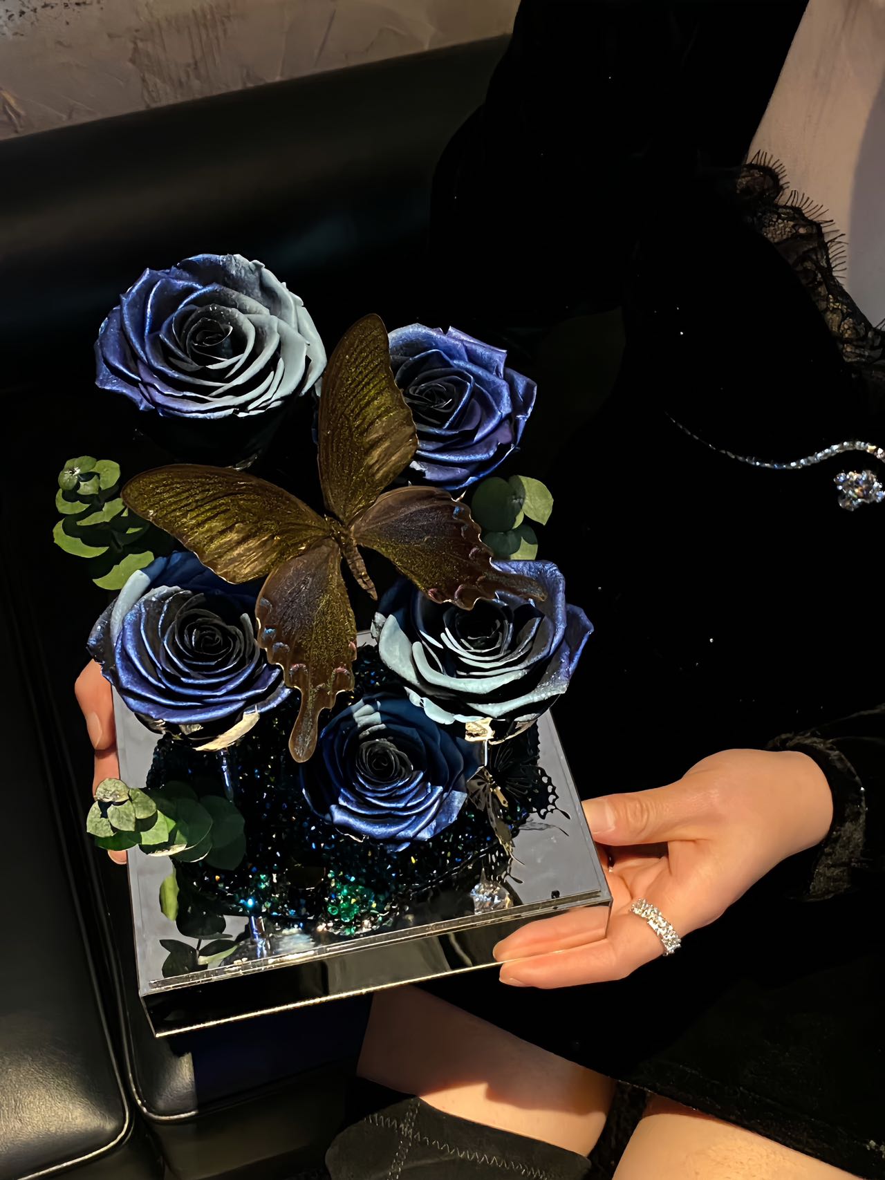 Preserved Rose and Real Butterfly Specimen Acrylic Gift Box Permanent Ornament Valentine's Day Gift