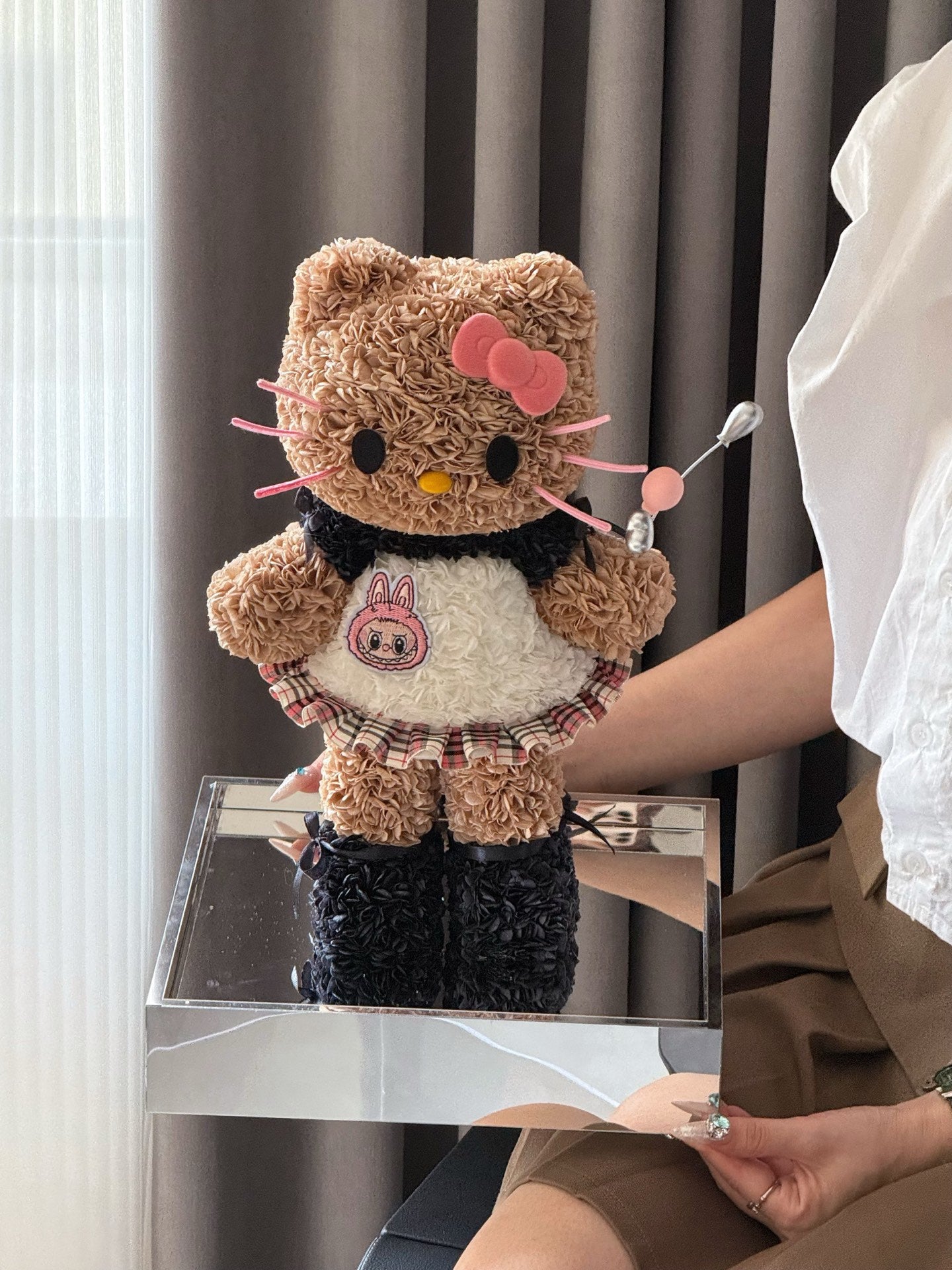 Preserved Flower Hello Kitty Doll - Cute Perpetual Bloom Plush Toy for Gift & Decoration