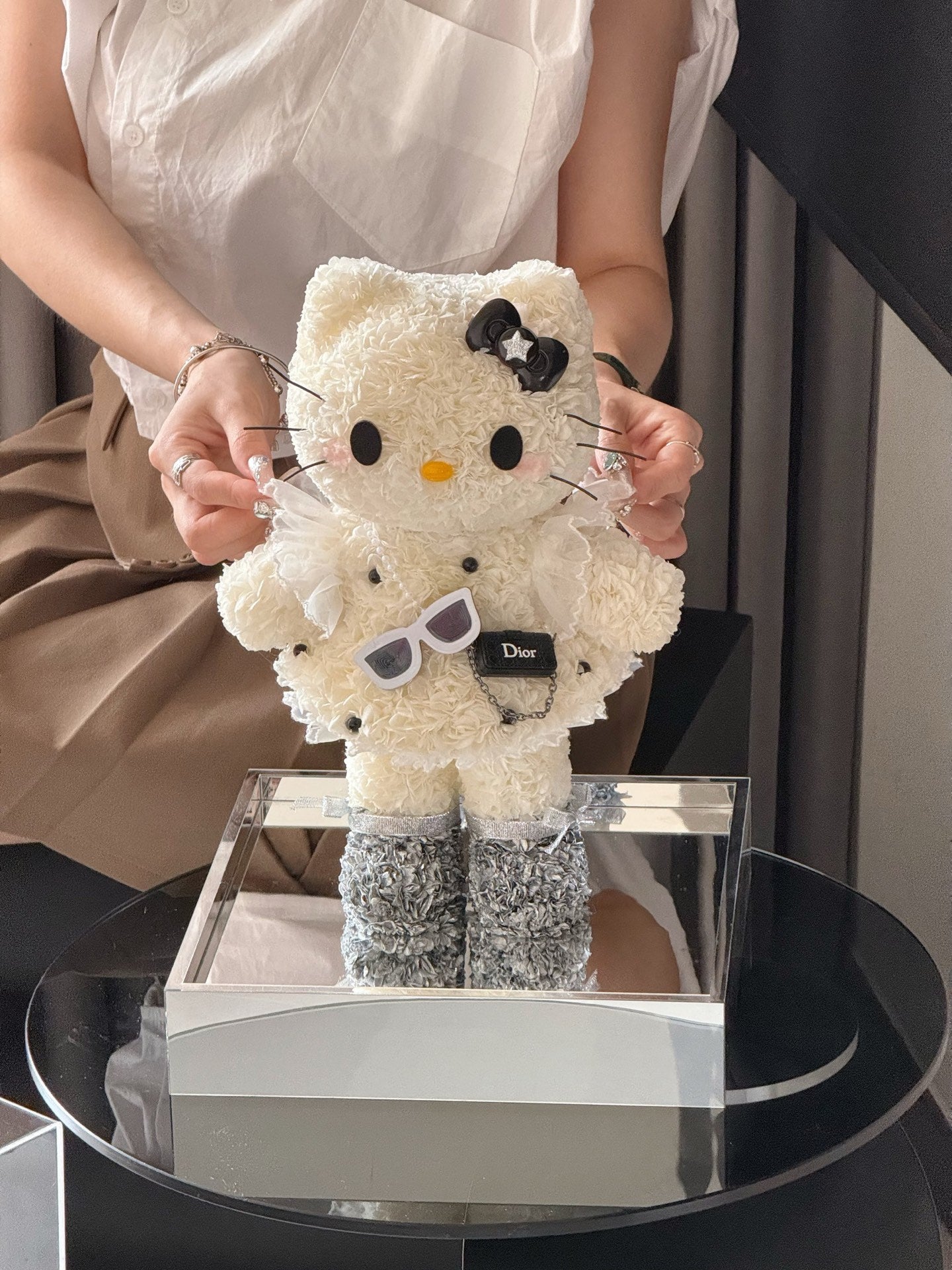 Preserved Flower Hello Kitty Doll - Cute Perpetual Bloom Plush Toy for Gift & Decoration