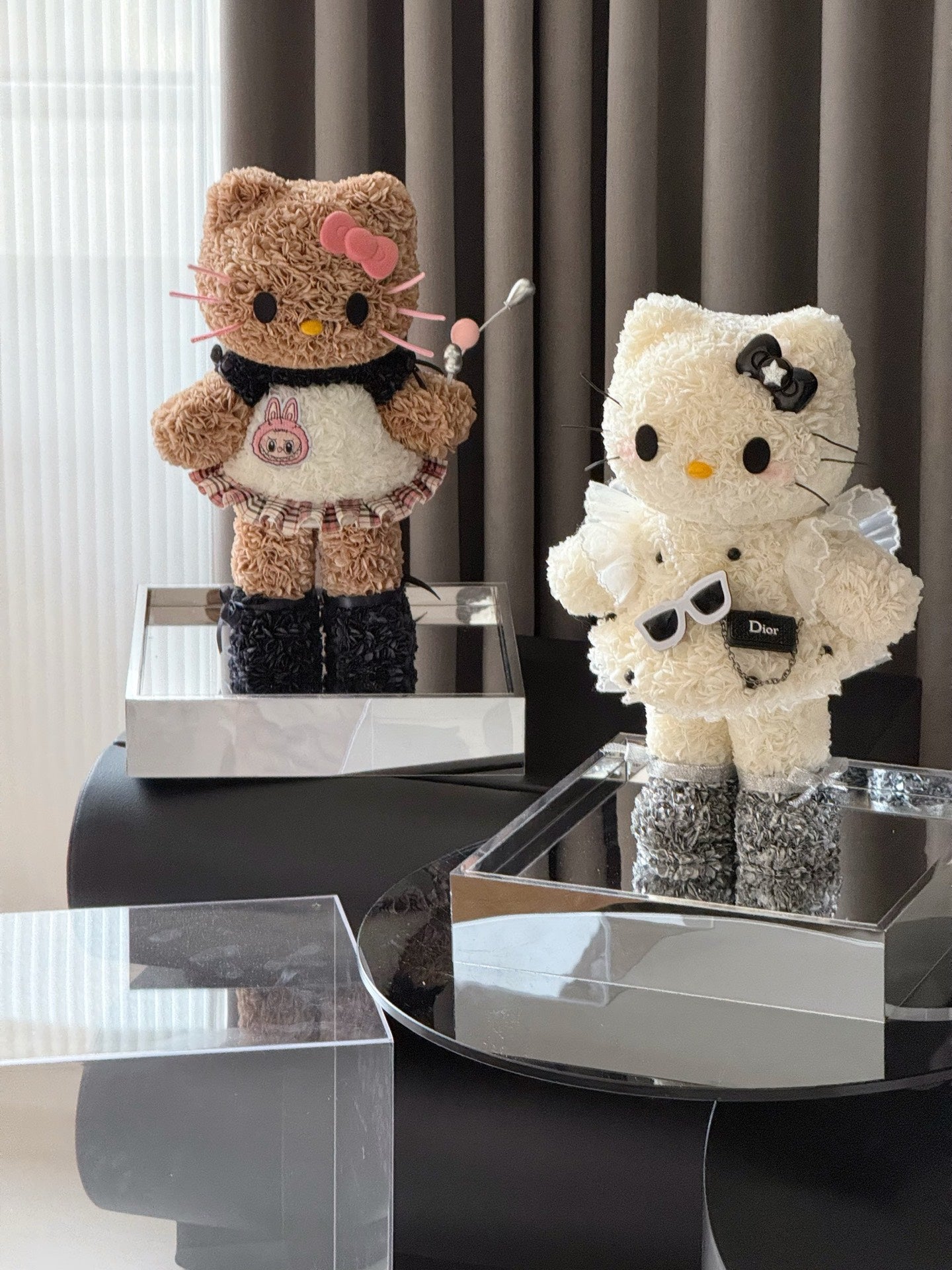 Preserved Flower Hello Kitty Doll - Cute Perpetual Bloom Plush Toy for Gift & Decoration