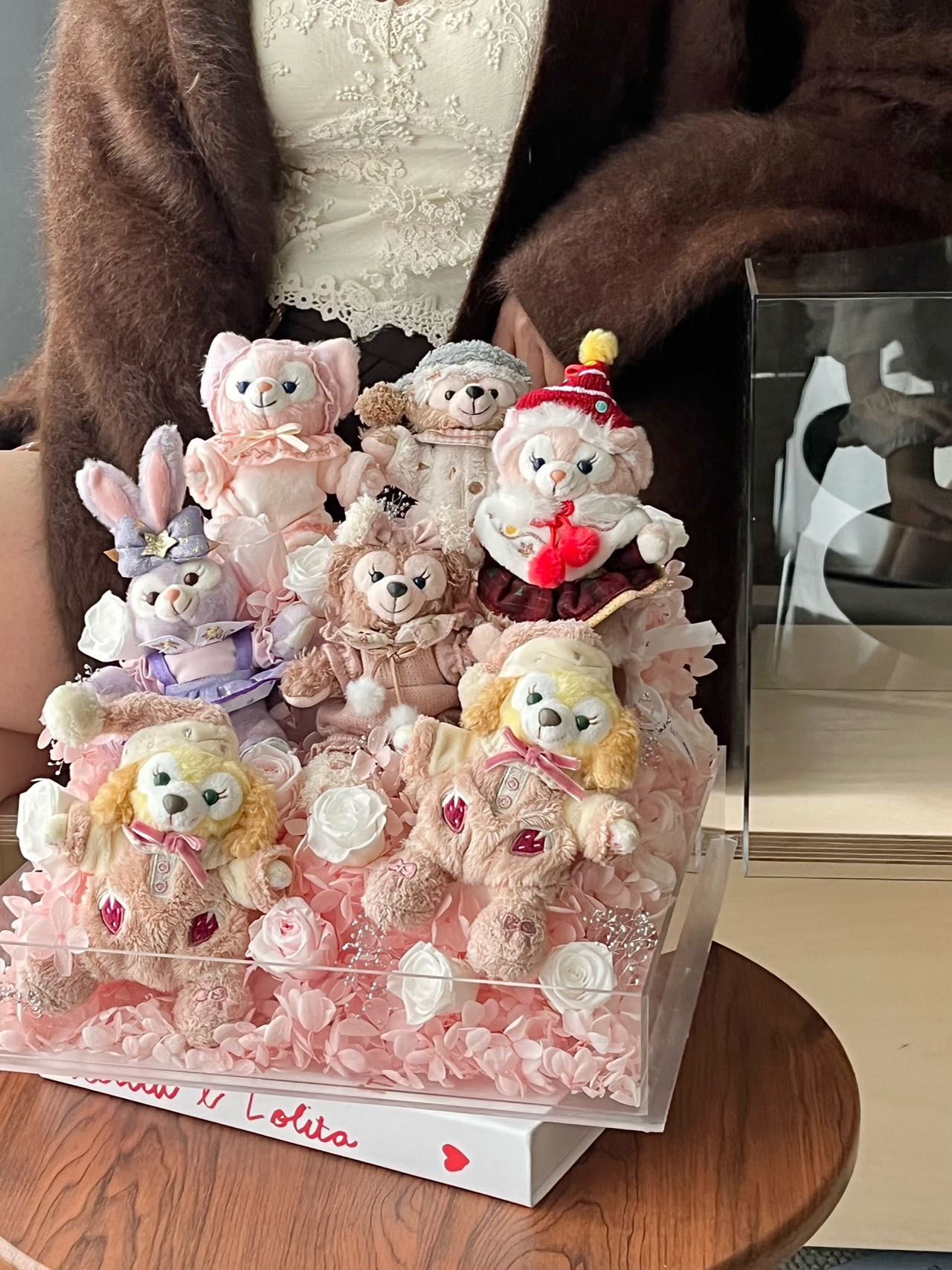 Preserved Flower Disney Doll Flower Box Acrylic Gift Box Eternal Rose Holiday Gift Anniversary Surprise