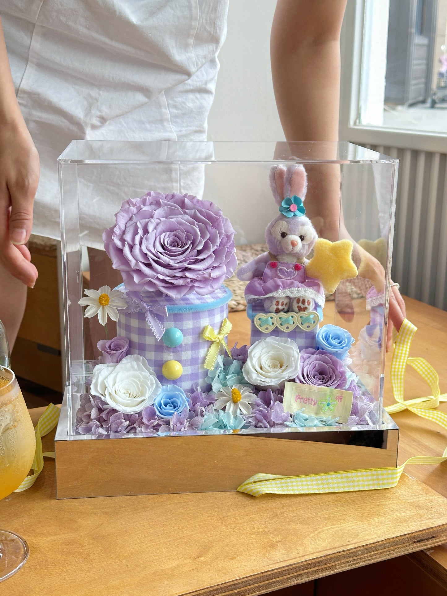 Eternal Rose and Hello Kitty combination garden Valentine's Day gift box birthday gift commemorative gift