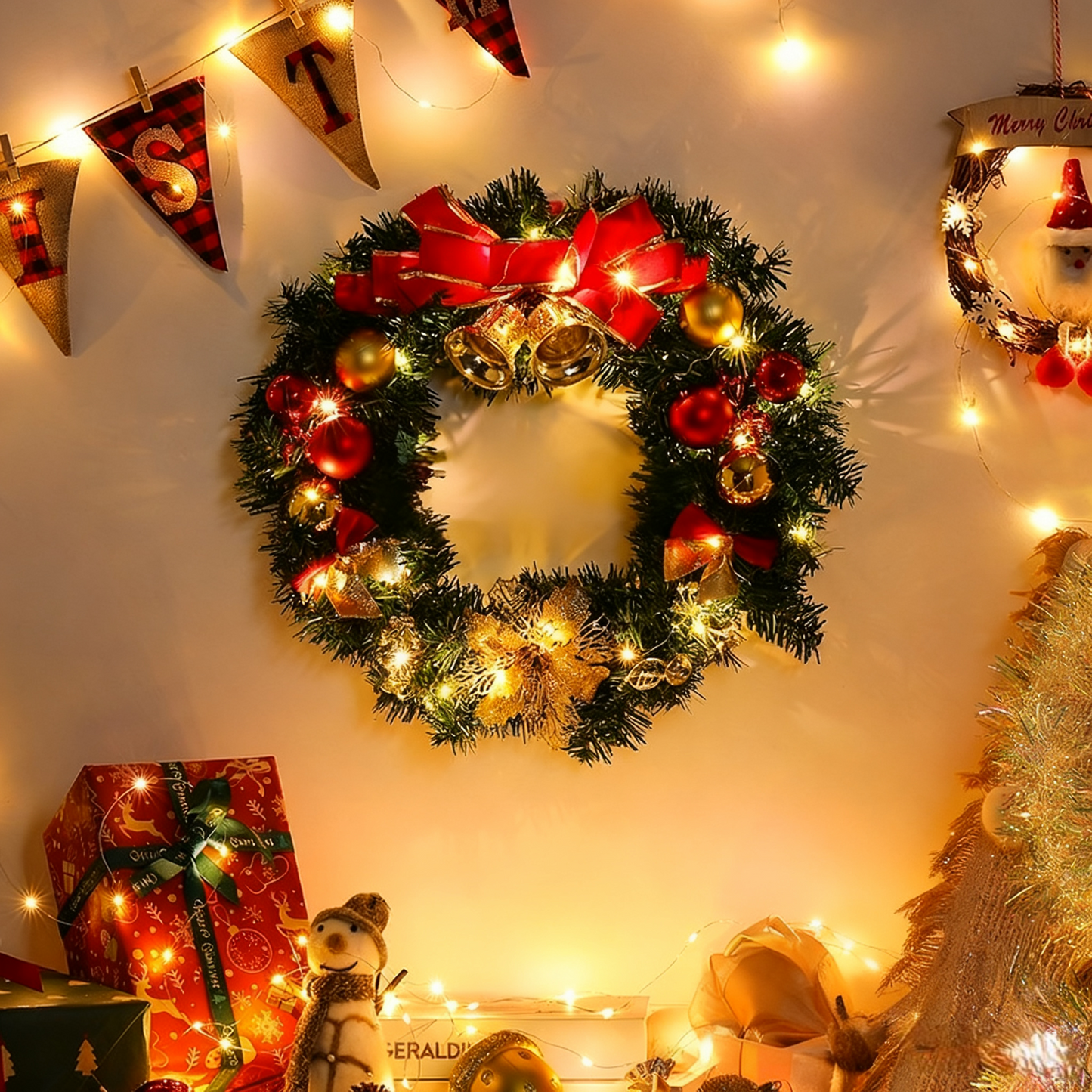 Christmas artificial wreaths, Christmas decorations, gift ornaments, scene decorations, door hangings