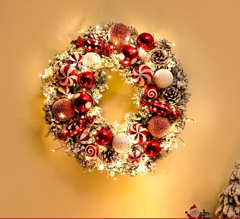 Christmas decorations, Christmas wreaths, shop decorations, window hangings, atmospheric decorations, themed ornaments